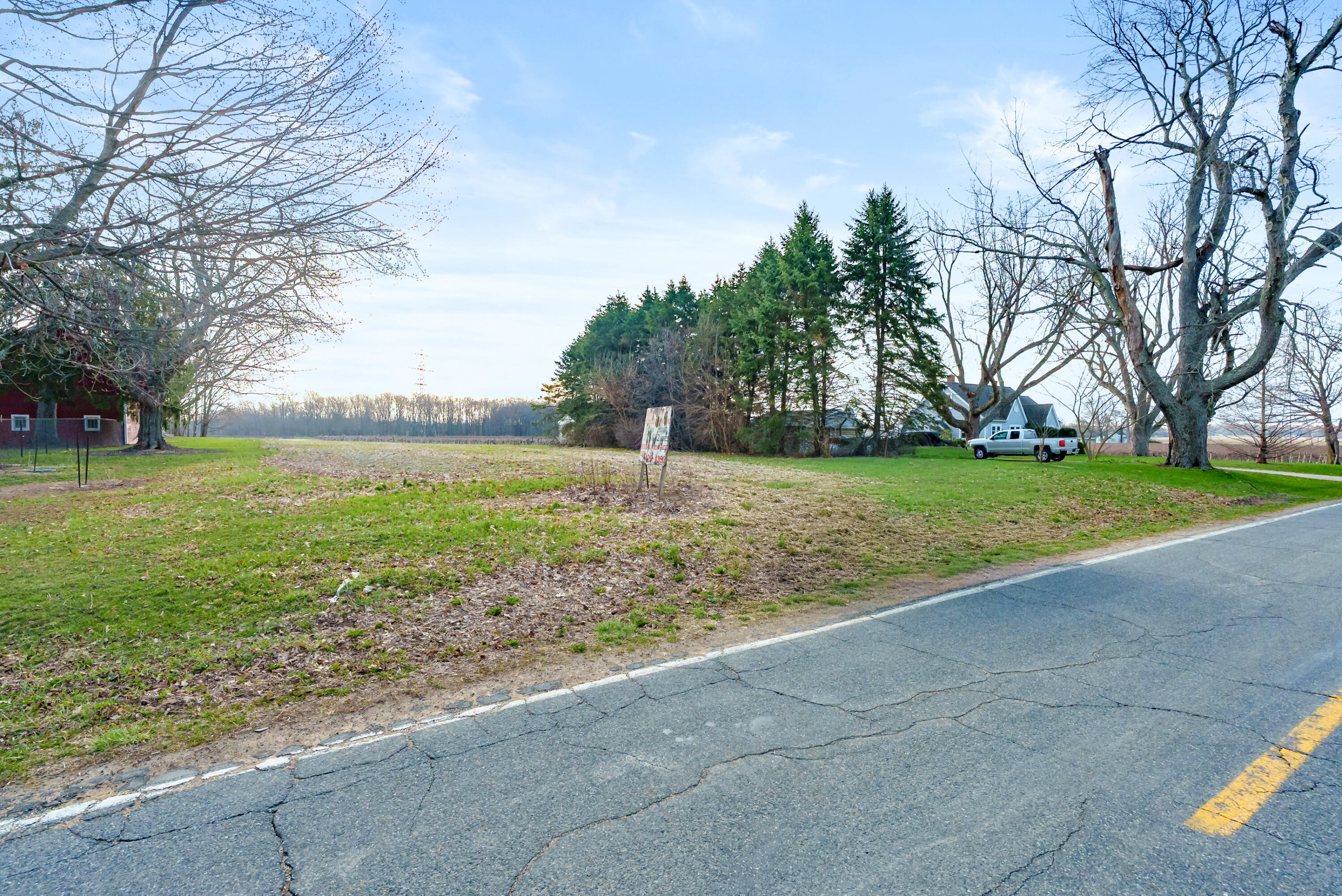 V/l 3 S Scottdale Road Berrien Springs MI 49103
