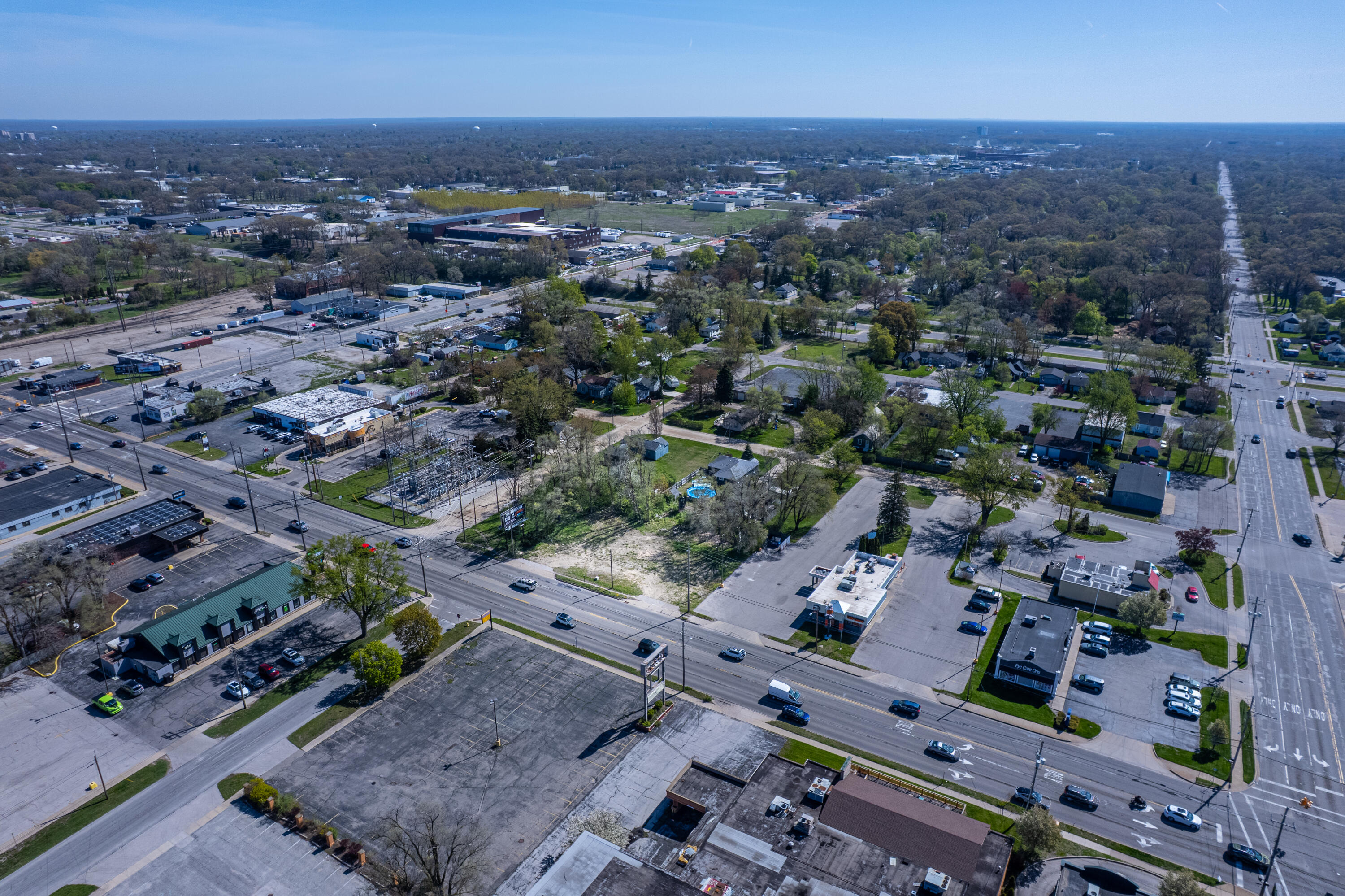 2906 Henry Street Norton Shores MI 49441