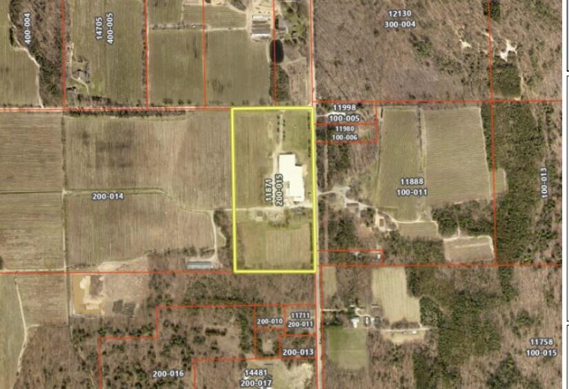 11871 144th Avenue West Olive MI 49460