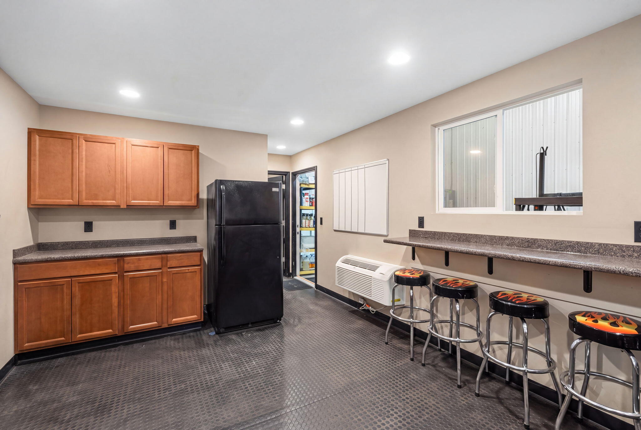 4191 Hicks Avenue Benton Harbor MI 49022