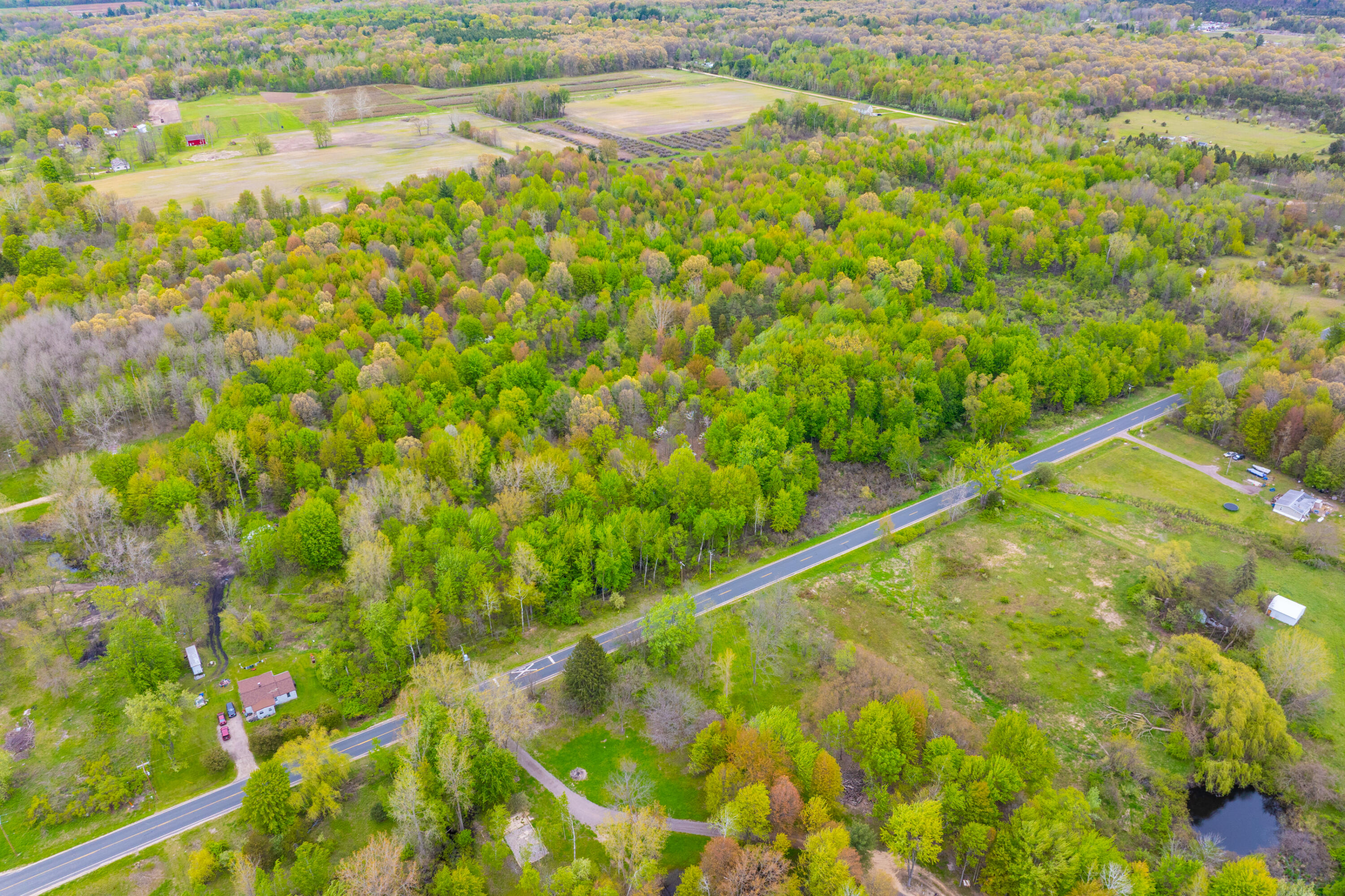 V/l-c 102nd Avenue Grand Junction MI 49056