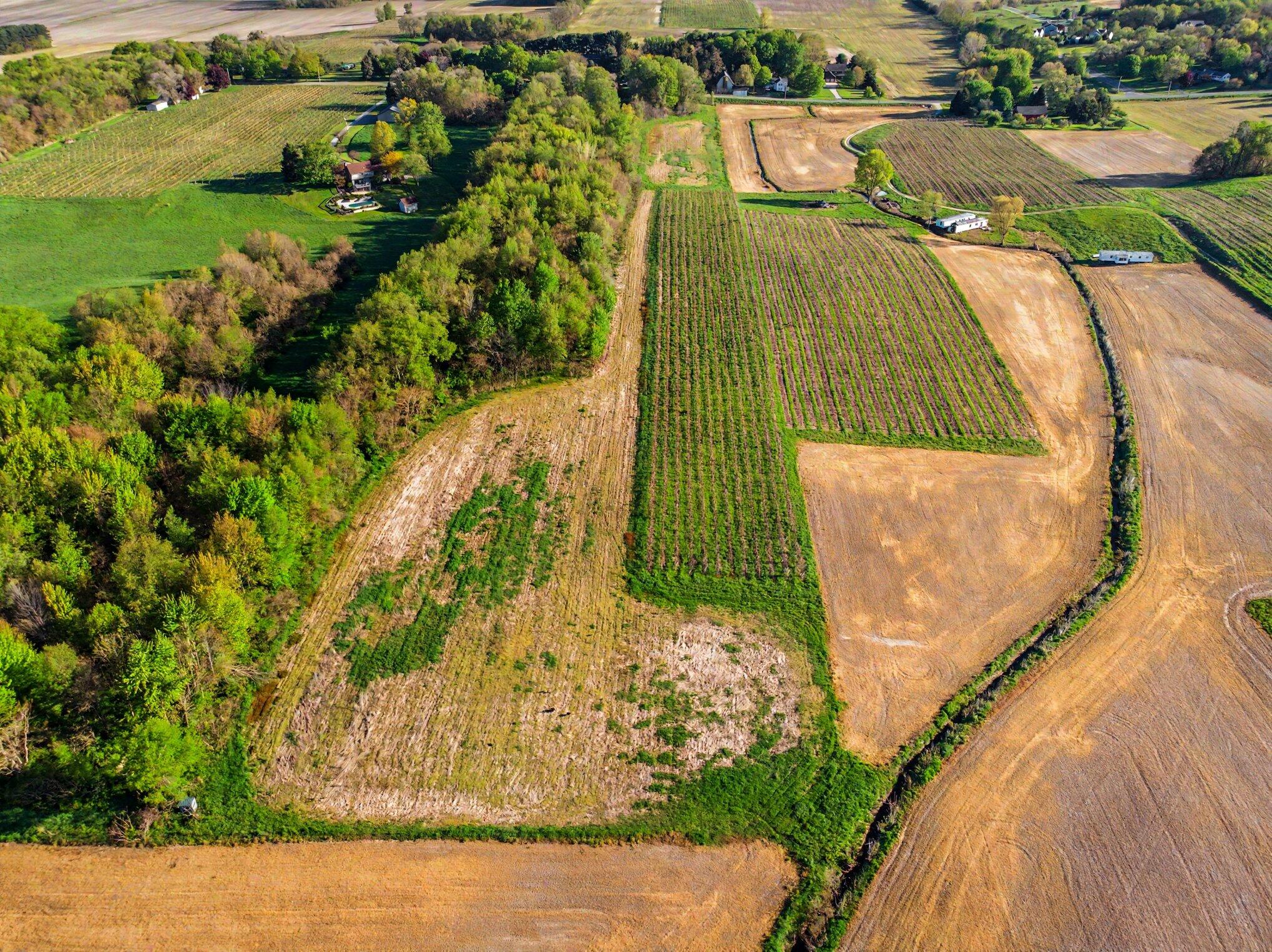 V/l E Hinchman Road Berrien Springs MI 49103