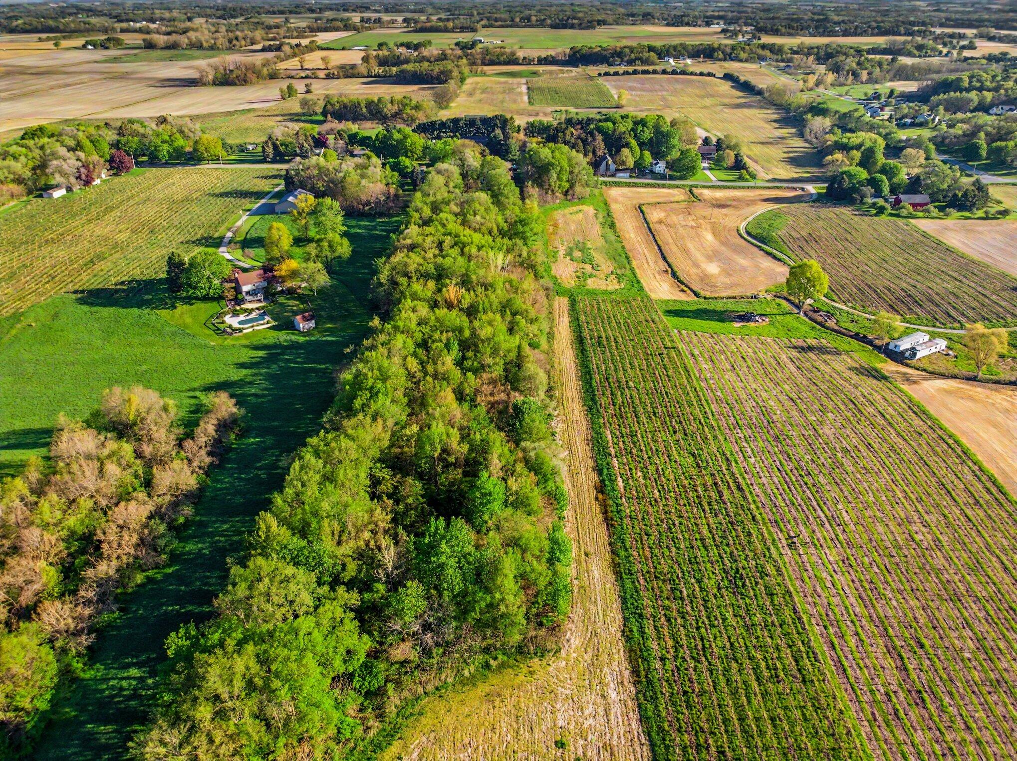 V/l E Hinchman Road Berrien Springs MI 49103