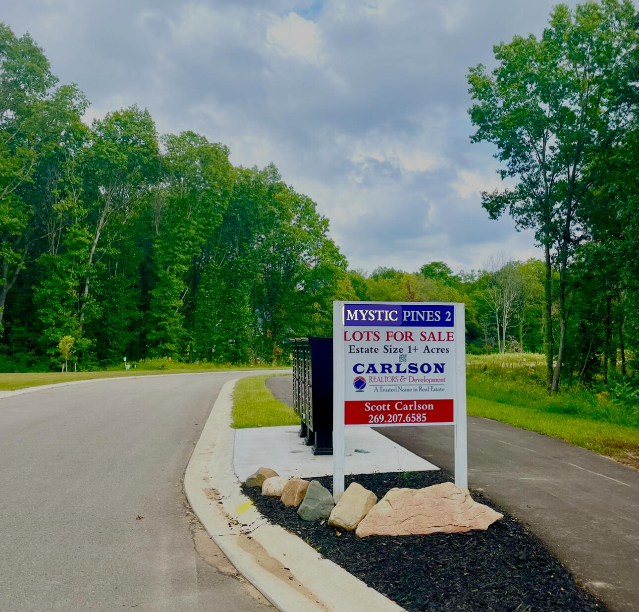 8270 Knotty Pine Lane Kalamazoo MI 49009