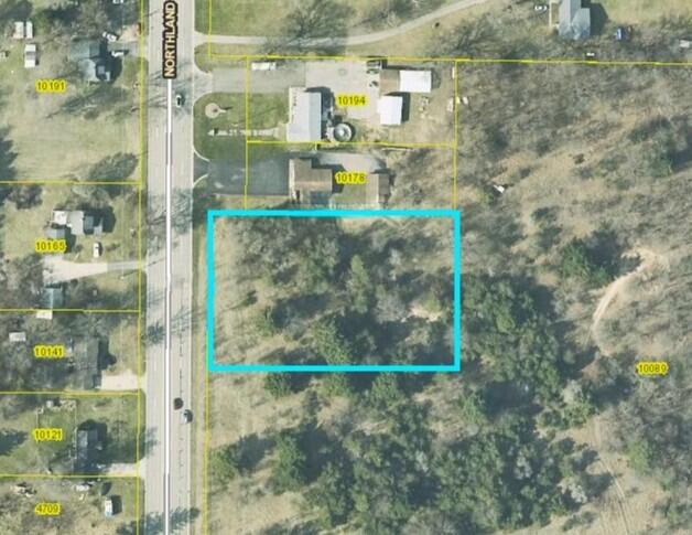10089 Northland Drive NE Rockford MI 49341
