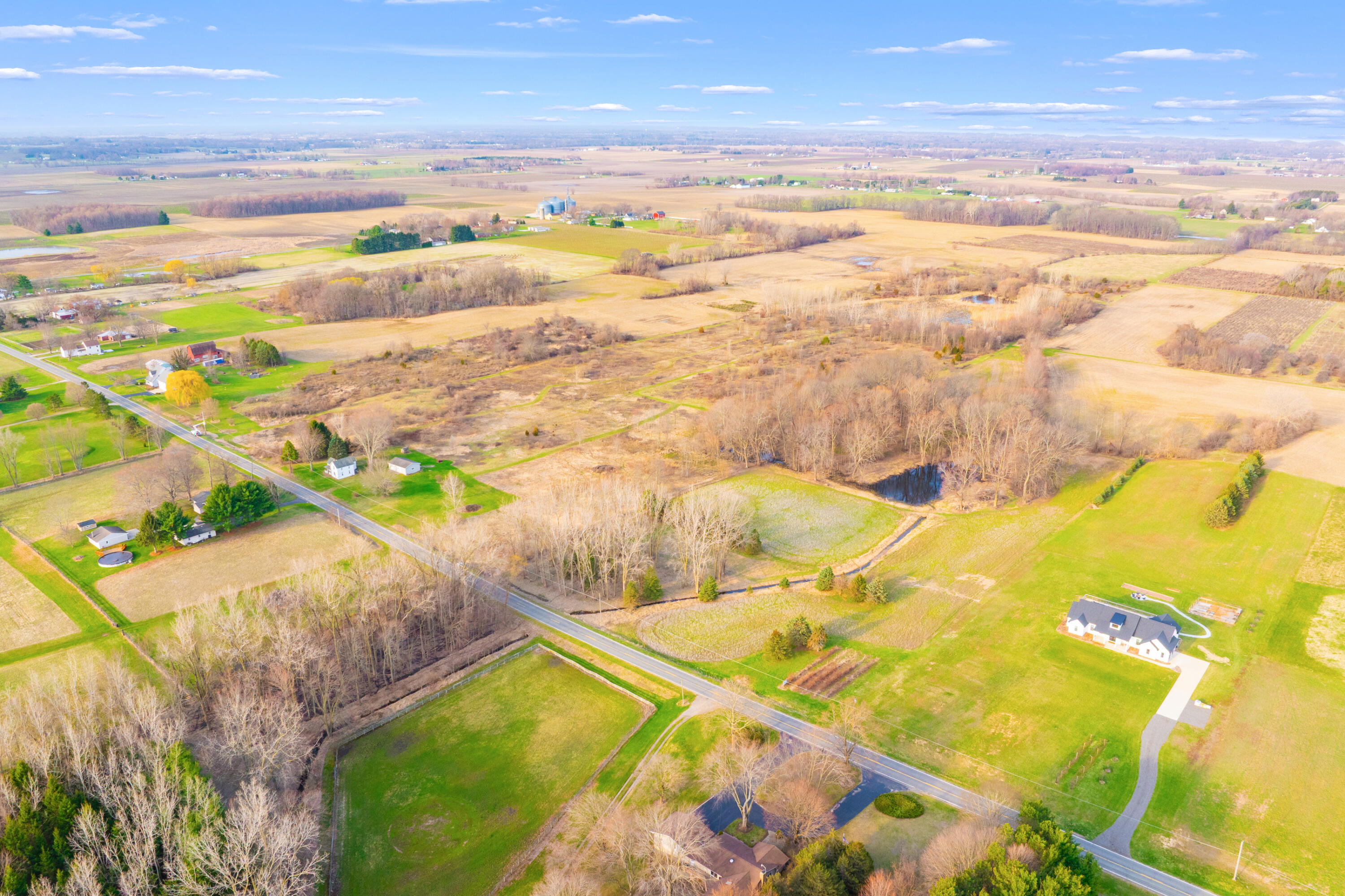 V/l 2 S Scottdale Road Berrien Springs MI 49103