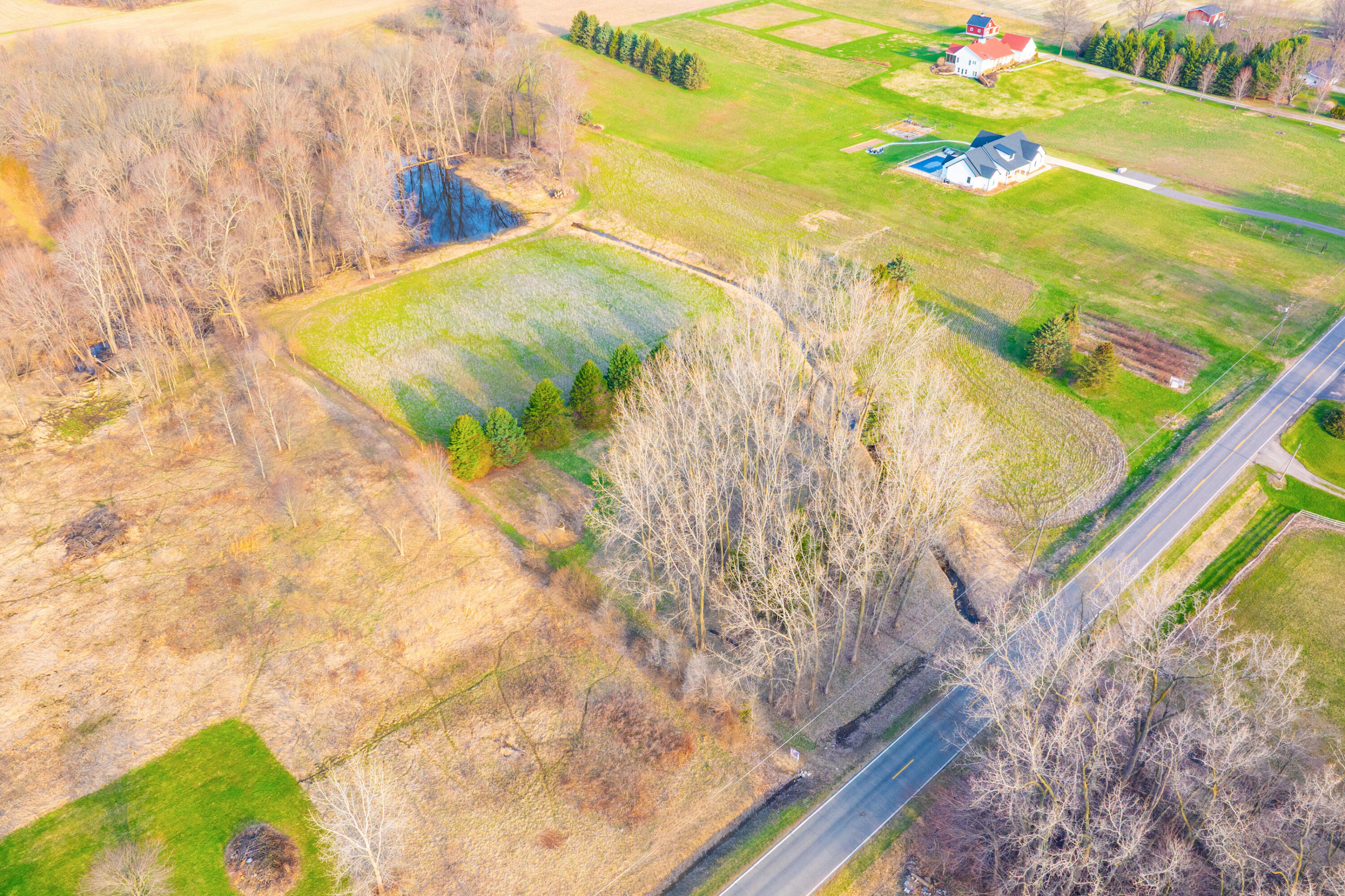 V/l 2 S Scottdale Road Berrien Springs MI 49103