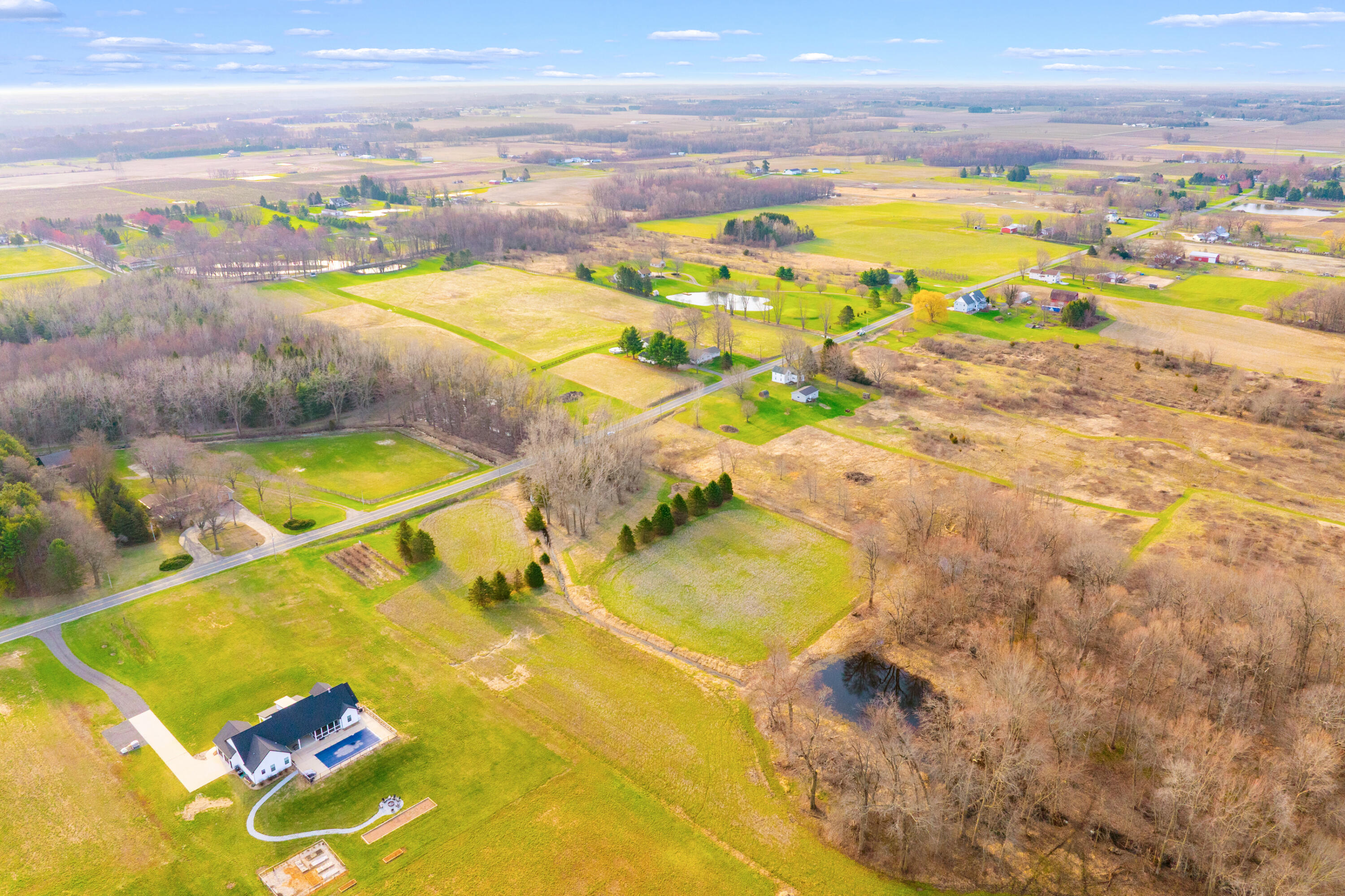V/l 2 S Scottdale Road Berrien Springs MI 49103