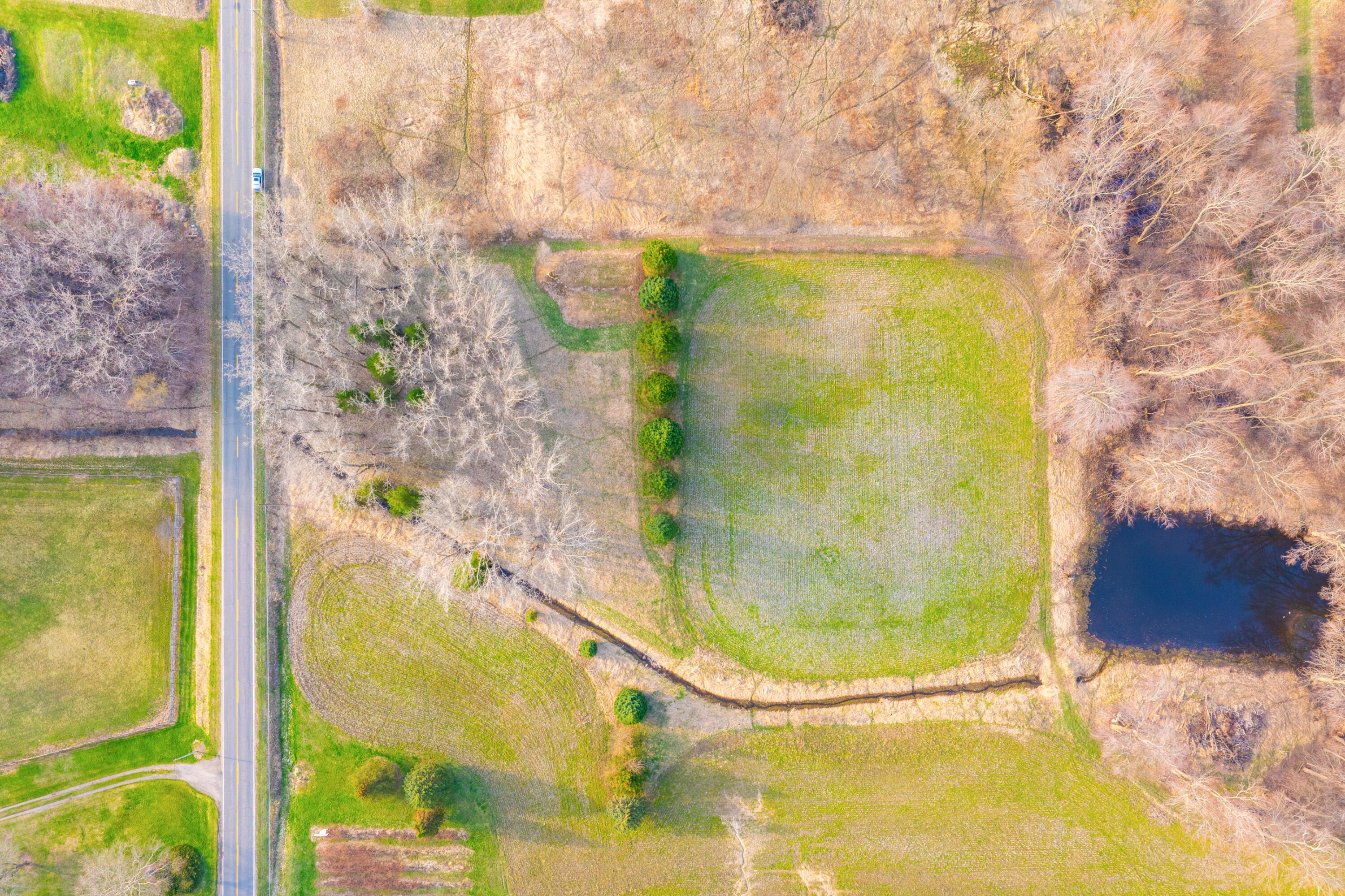 V/l 2 S Scottdale Road Berrien Springs MI 49103