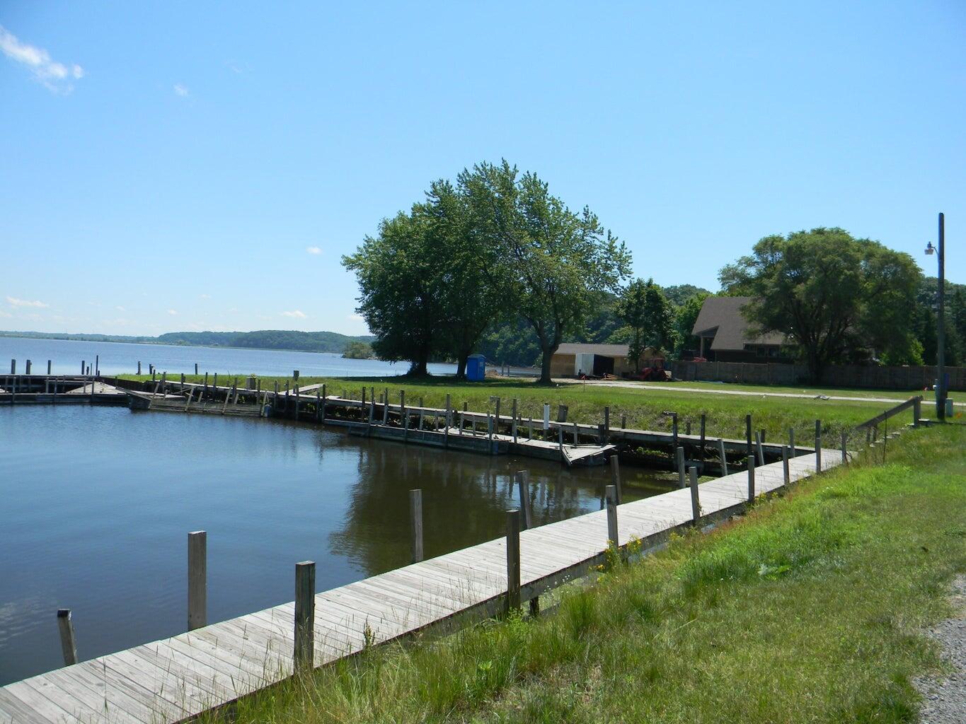 846 S Lakeshore Drive Ludington MI 49431