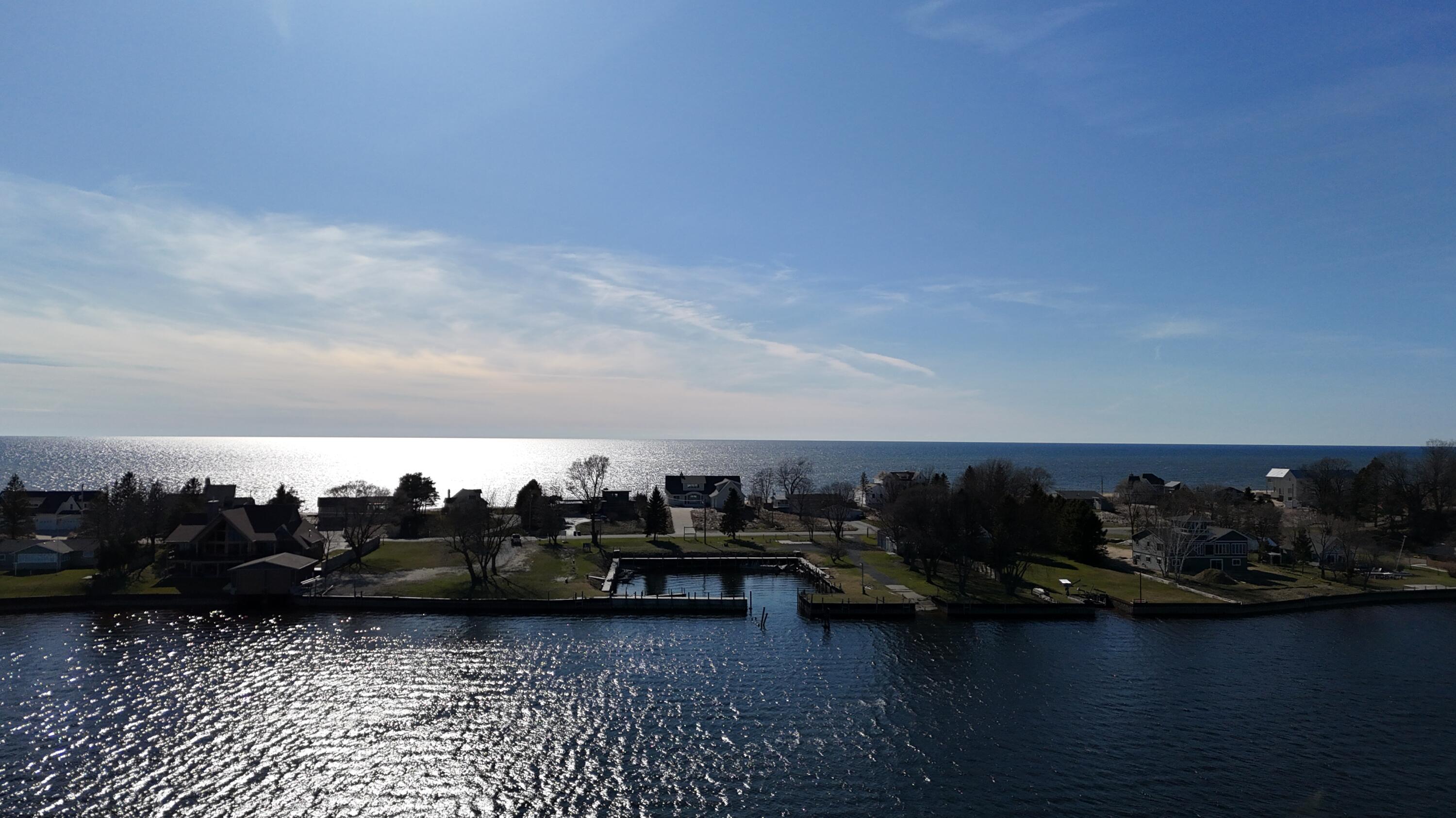 846 S Lakeshore Drive Ludington MI 49431