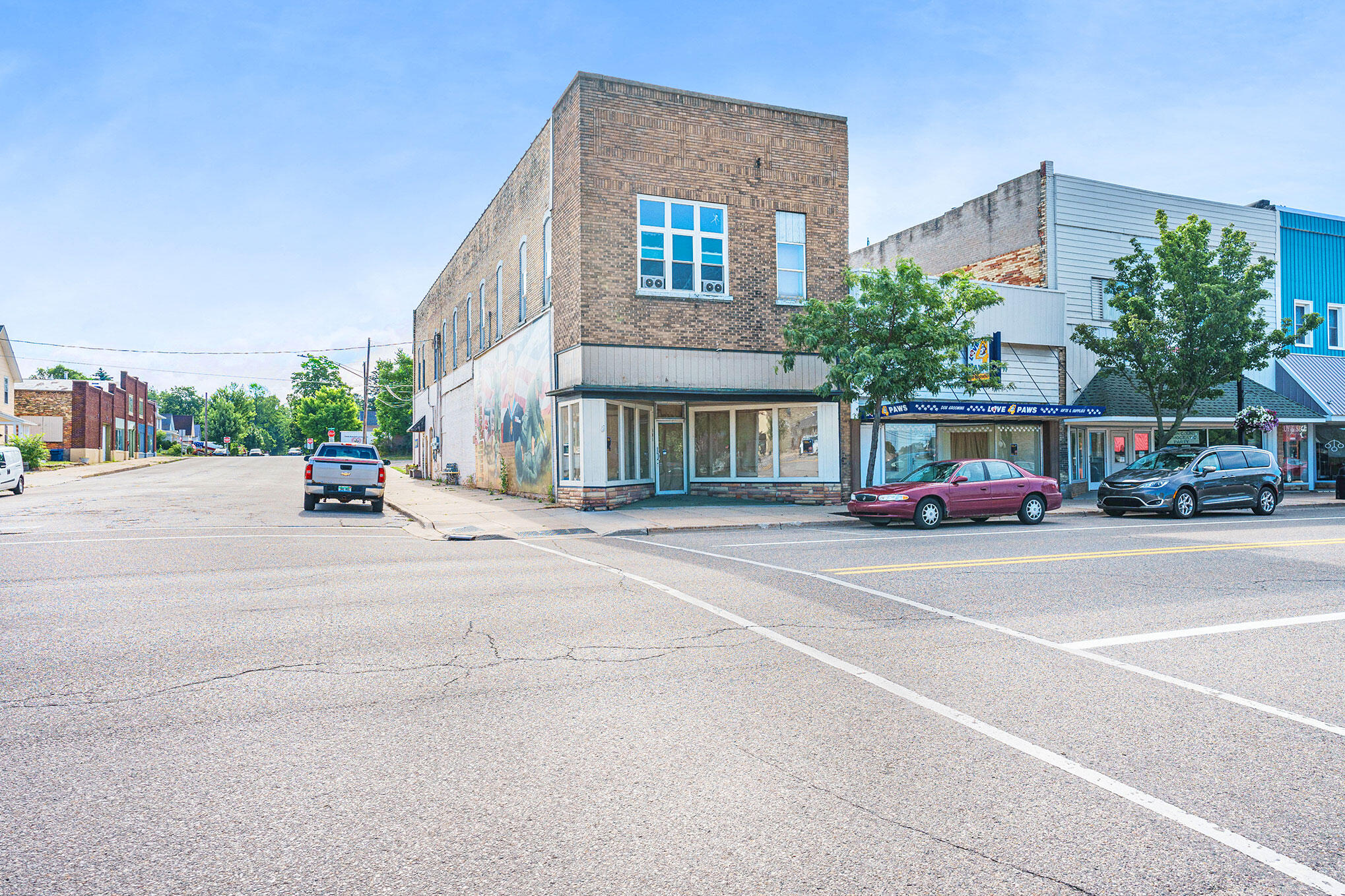 302 S James Street Ludington MI 49431