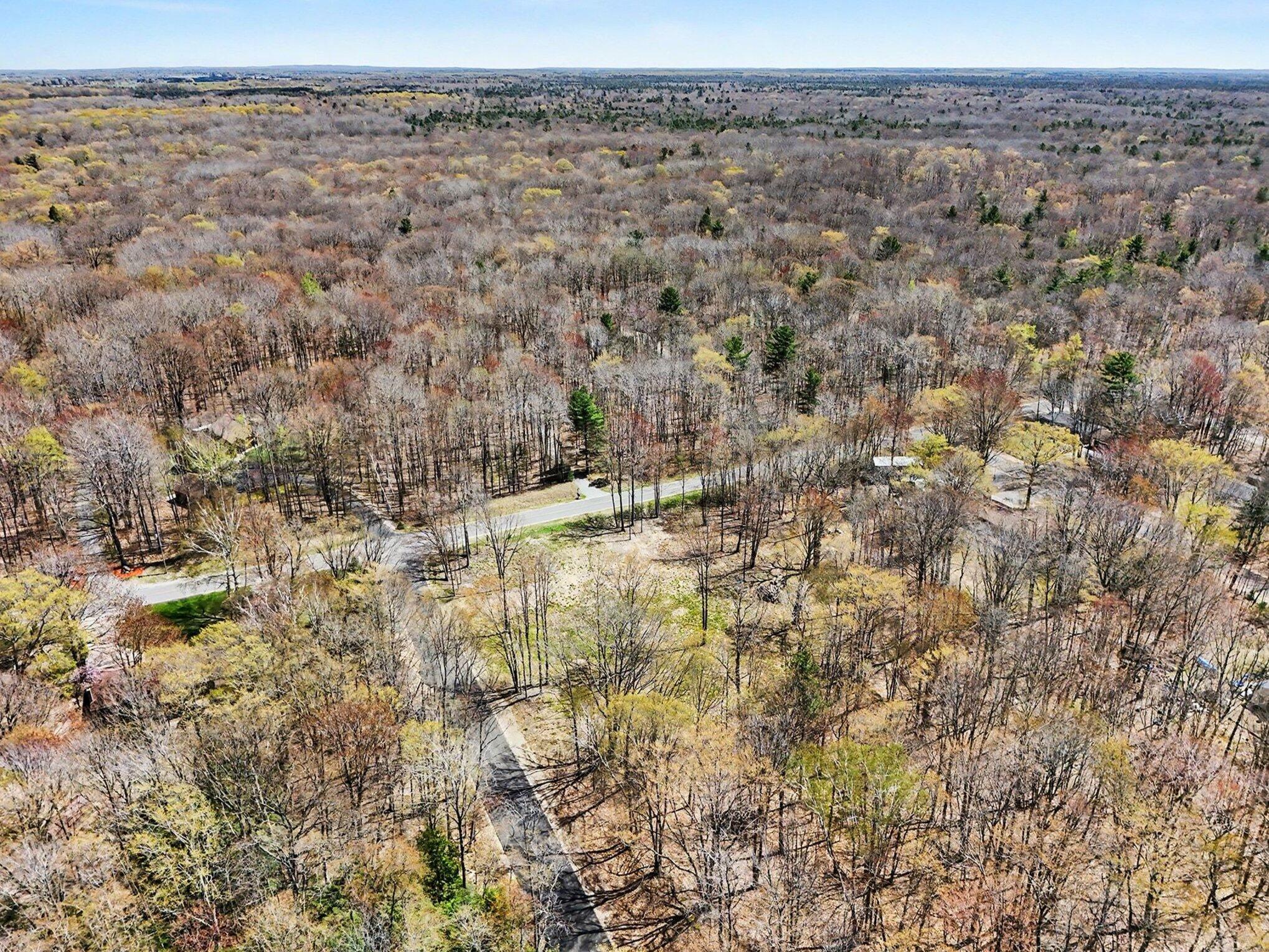 4717 N Lincoln Road Ludington MI 49431