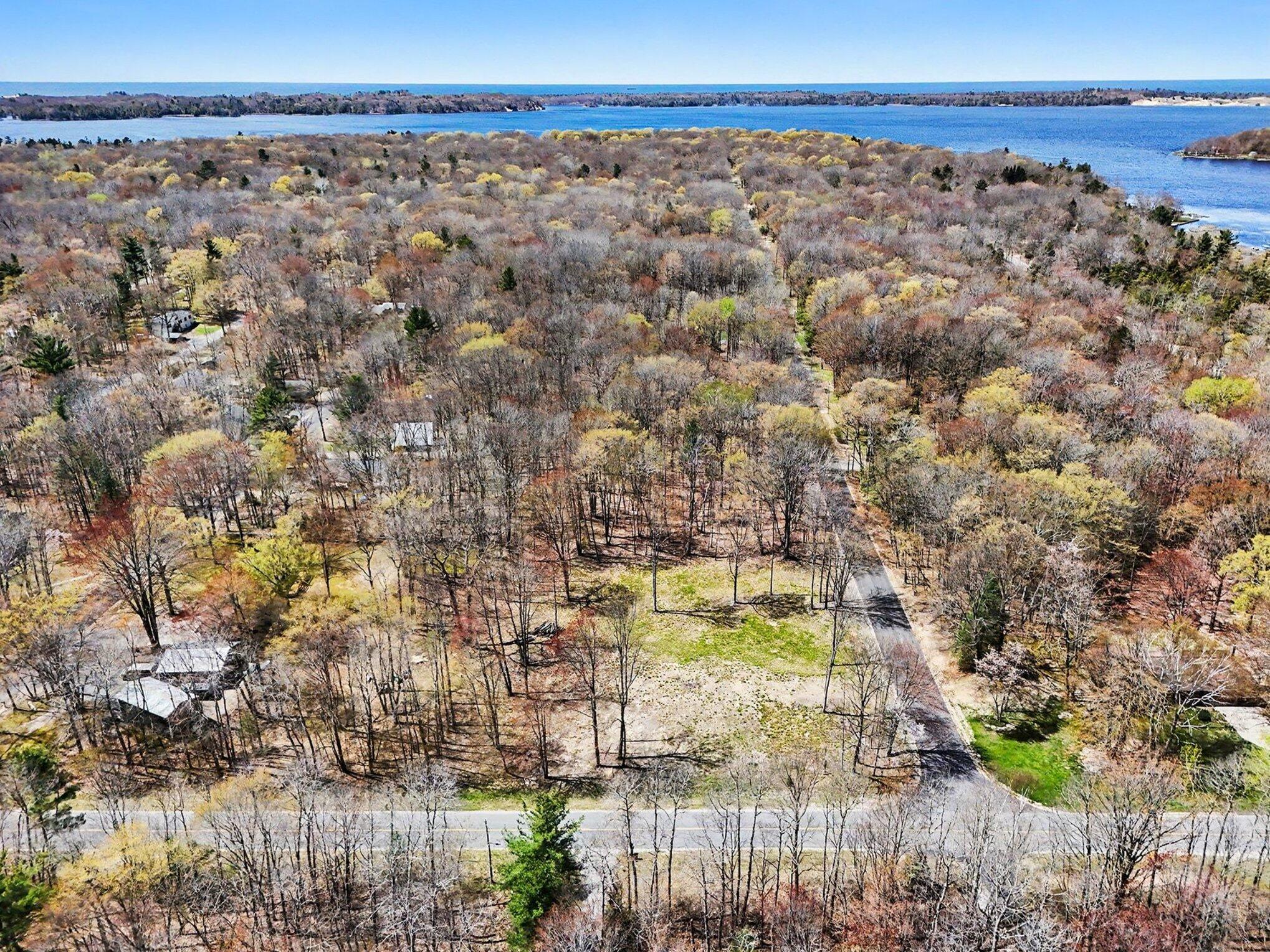 4717 N Lincoln Road Ludington MI 49431