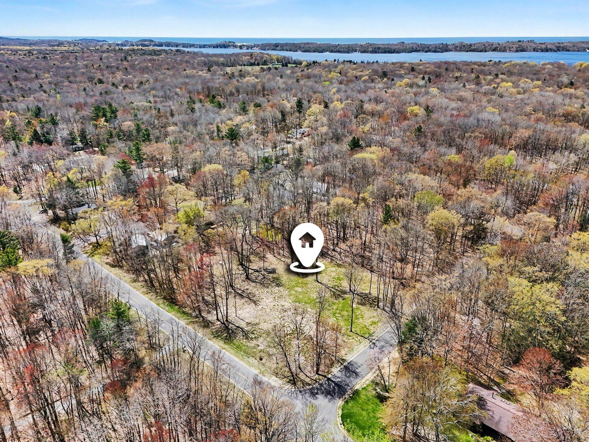 4717 N Lincoln Road Ludington MI 49431