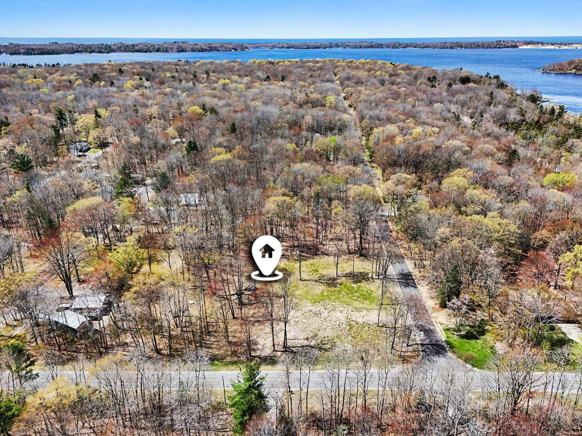 4717 N Lincoln Road Ludington MI 49431