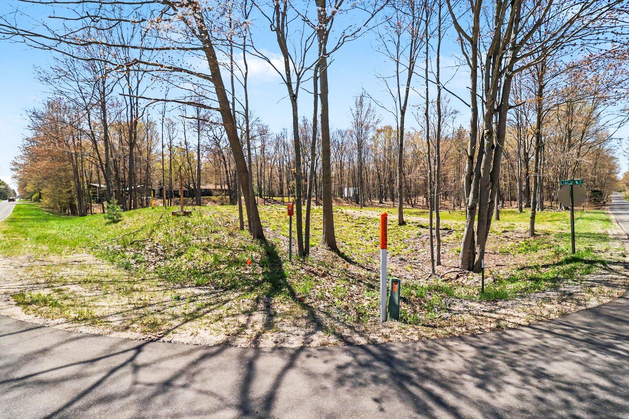 4717 N Lincoln Road Ludington MI 49431