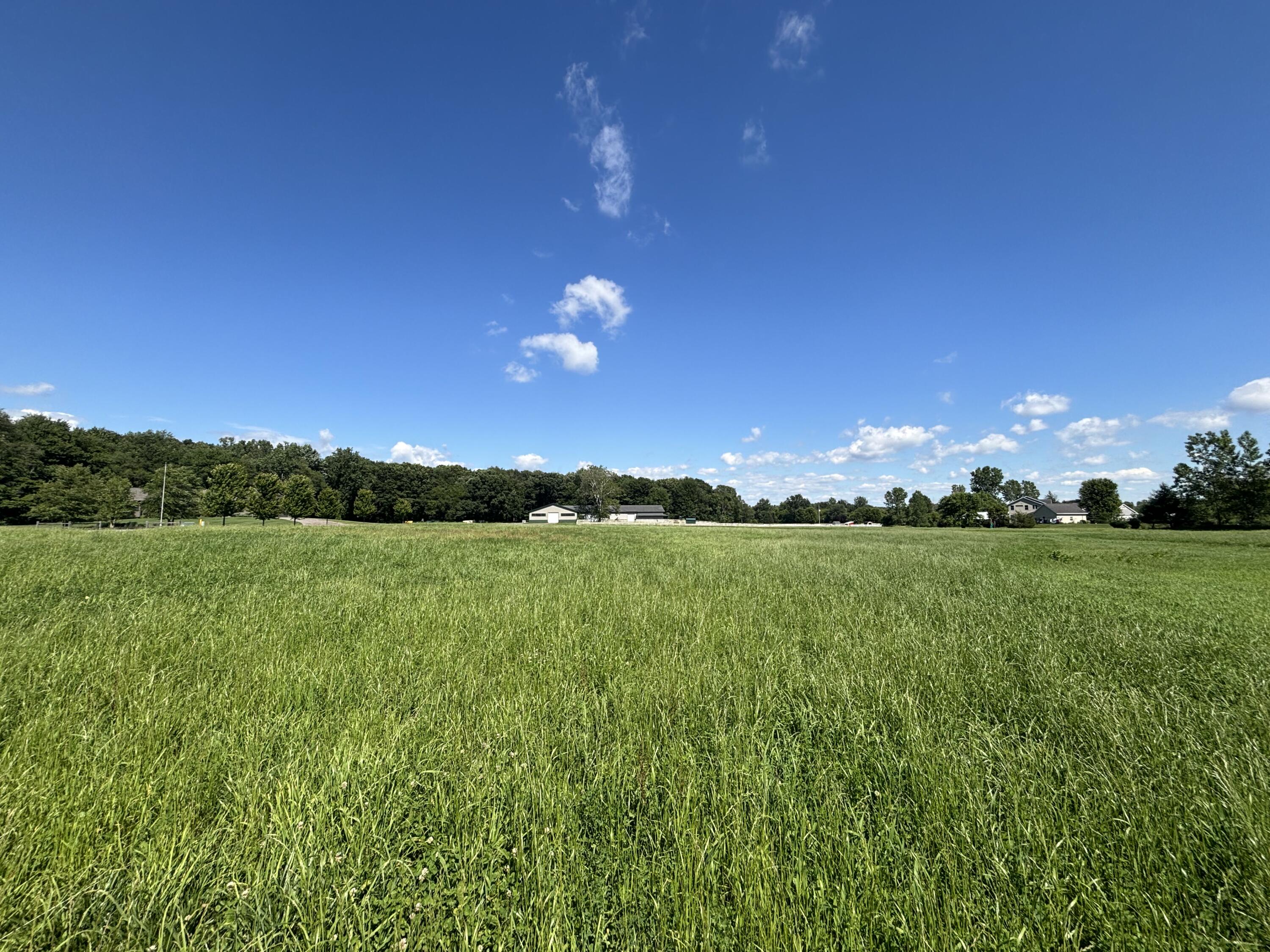V/l 5a Rustic Lane Hamilton MI 49419
