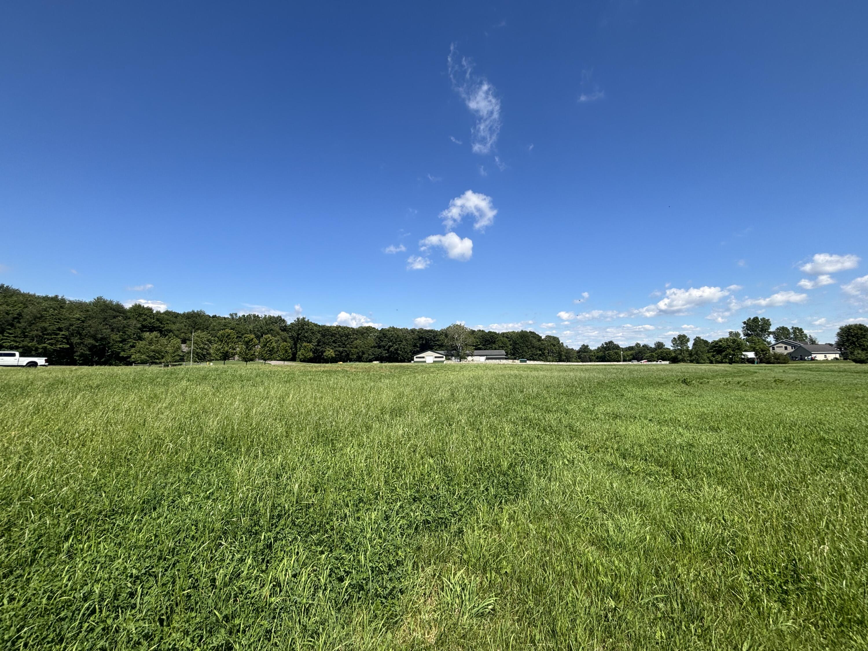 V/l 5a Rustic Lane Hamilton MI 49419