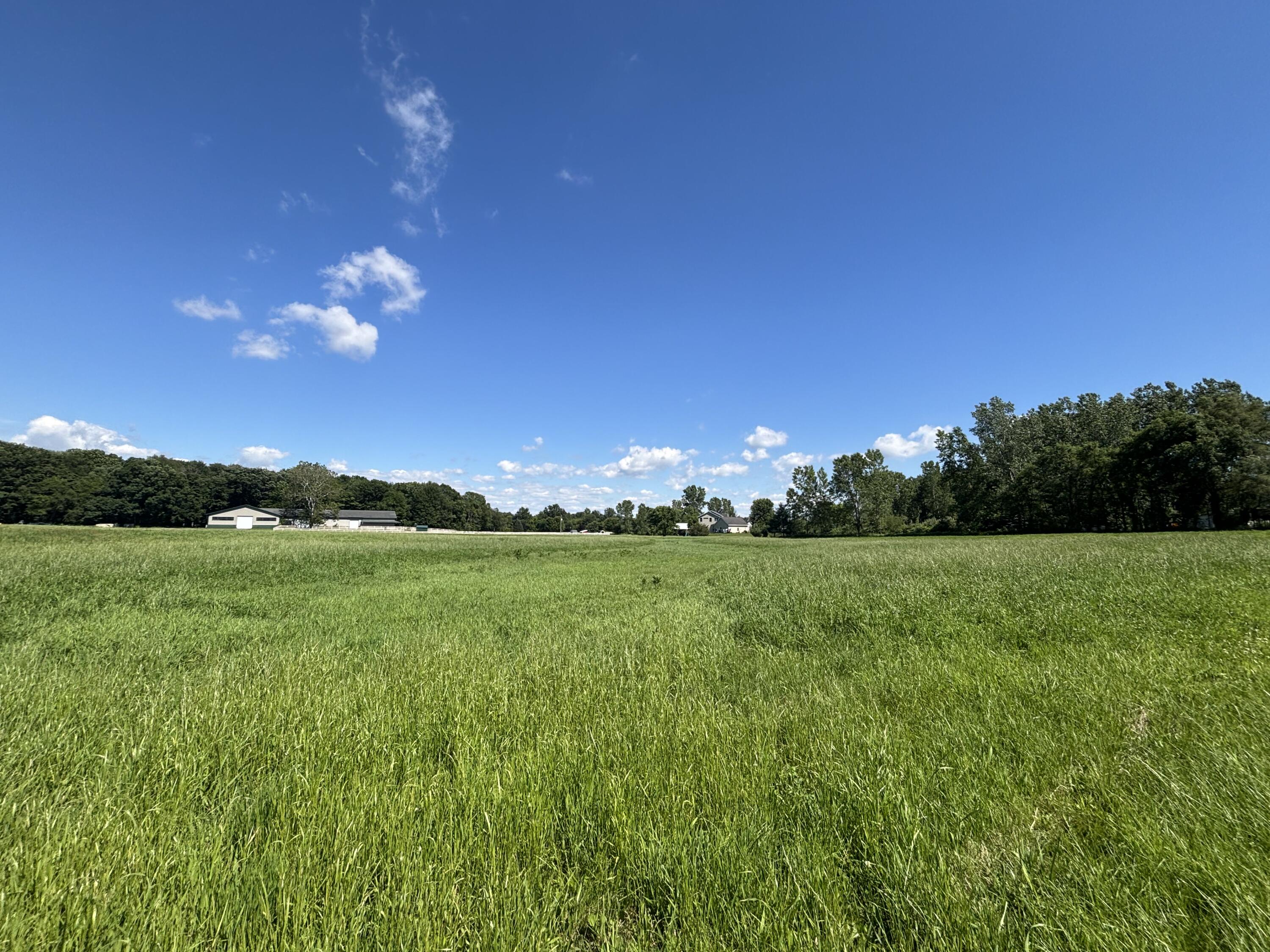 V/l 5a Rustic Lane Hamilton MI 49419
