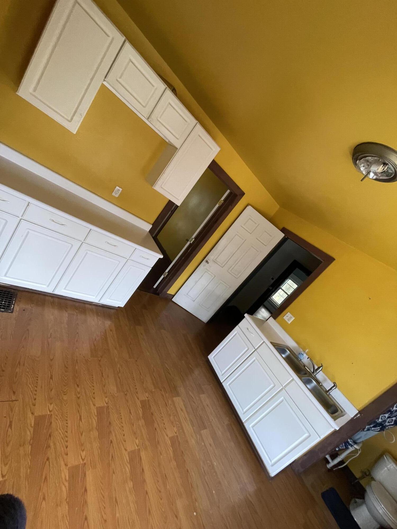 774 Lavette Avenue Benton Harbor MI 49022