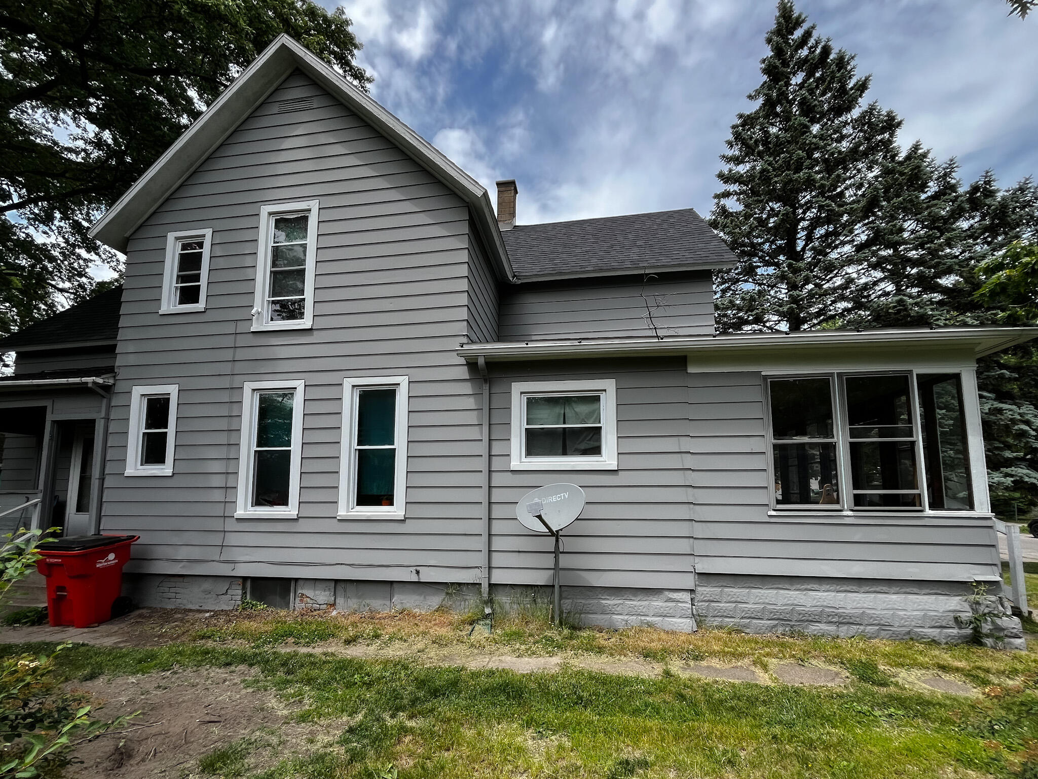 774 Lavette Avenue Benton Harbor MI 49022