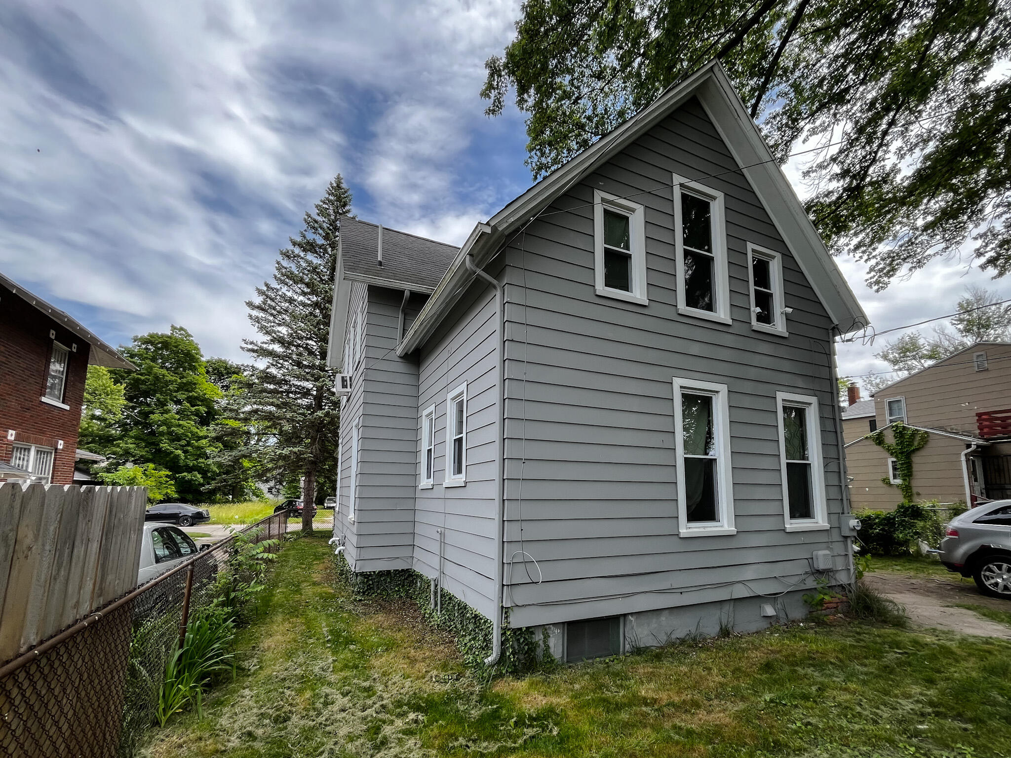 774 Lavette Avenue Benton Harbor MI 49022