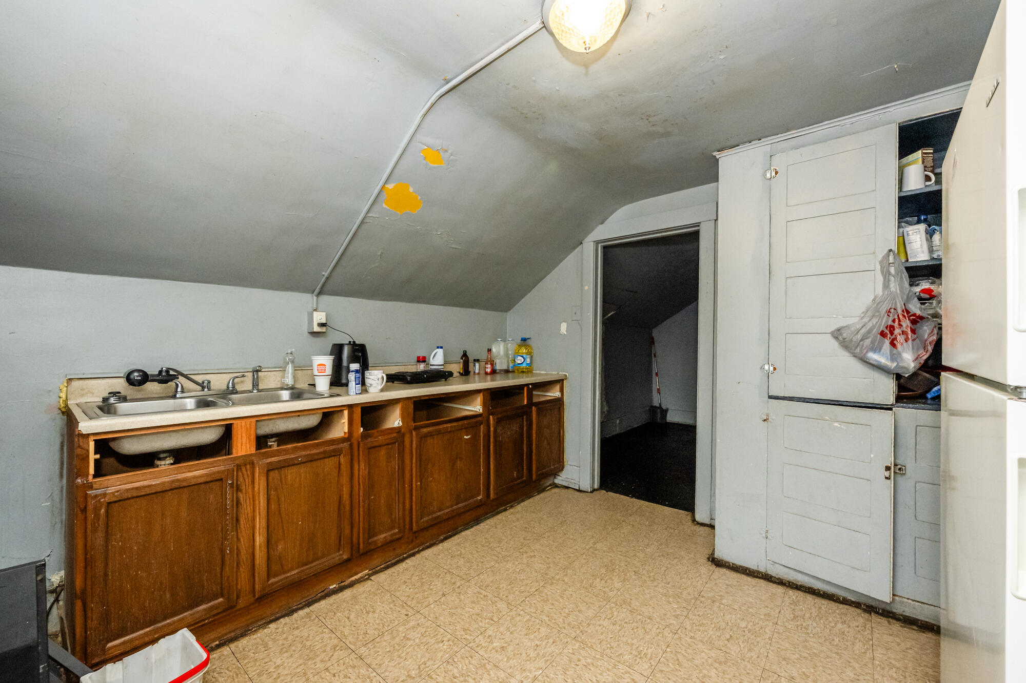 561 Heck Court Benton Harbor MI 49022