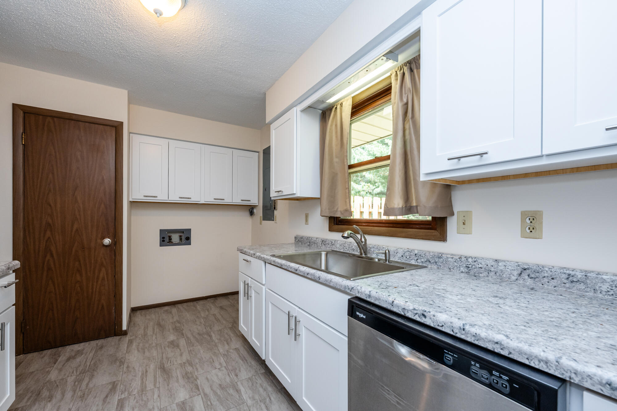 6834 E Napier Avenue Benton Harbor MI 49022