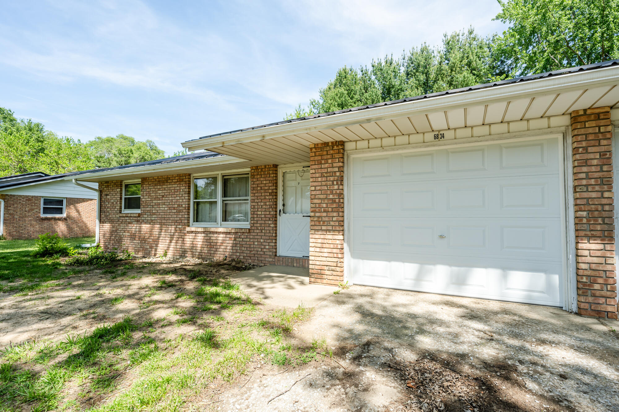 6834 E Napier Avenue Benton Harbor MI 49022