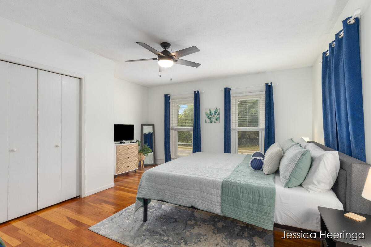 29 W Division Street NE Rockford MI 49341