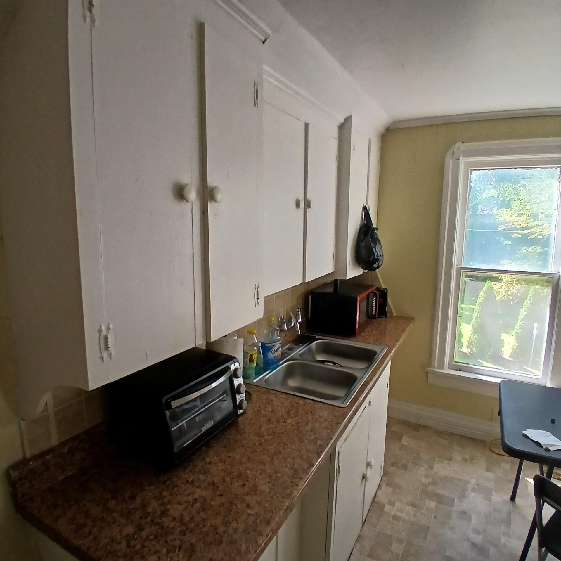 180 Emery Avenue Benton Harbor MI 49022