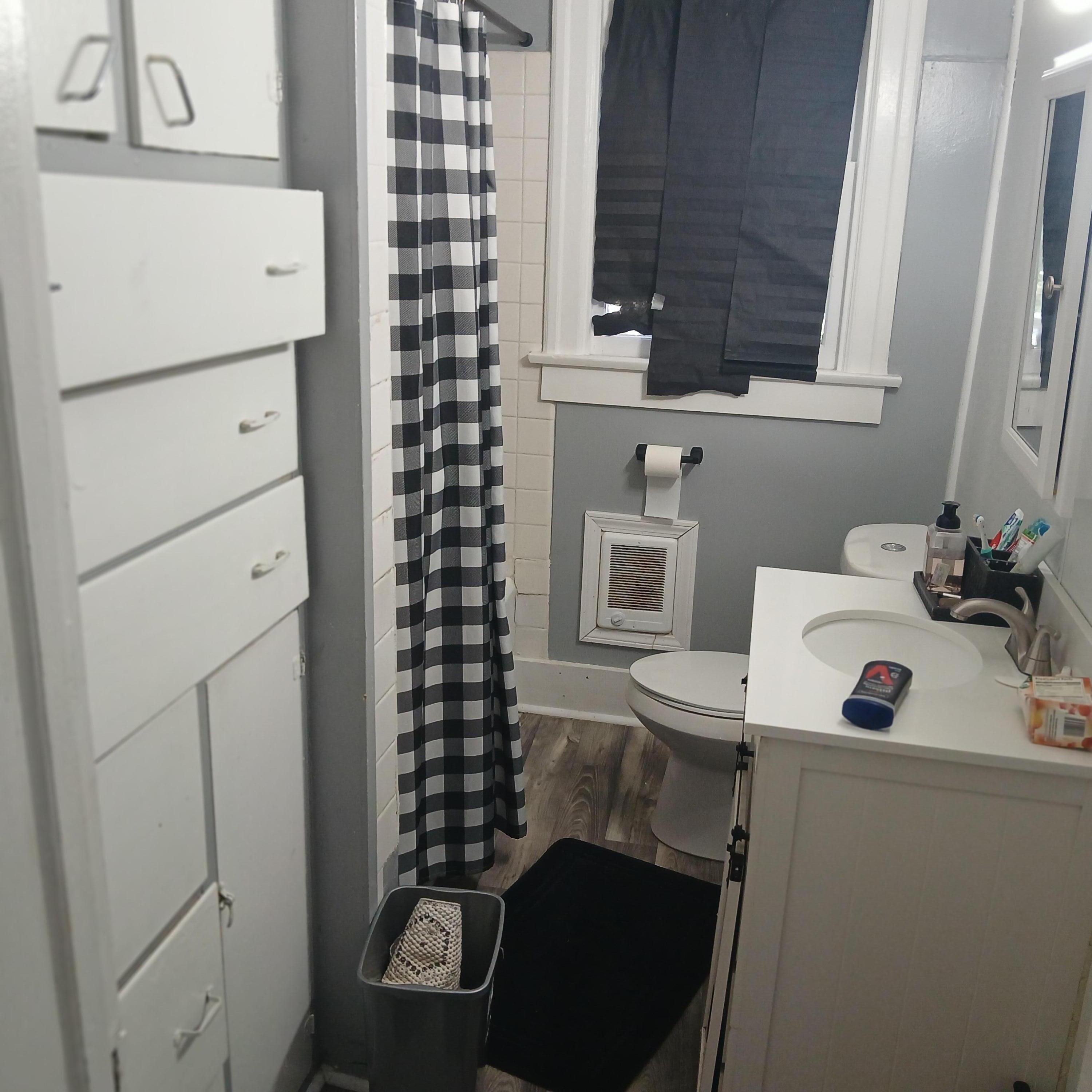 180 Emery Avenue Benton Harbor MI 49022