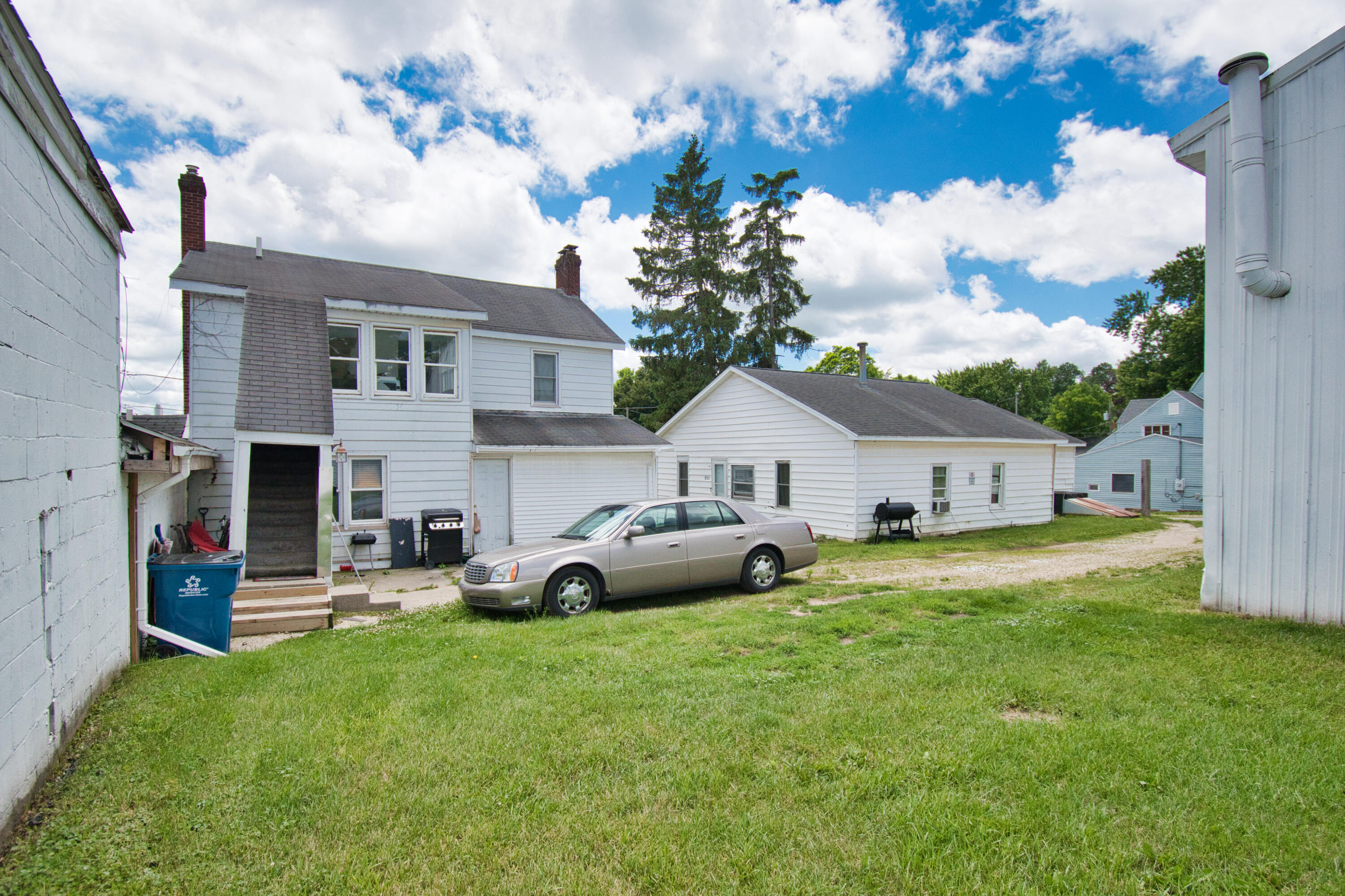 931 Cherry Street Niles MI 49120
