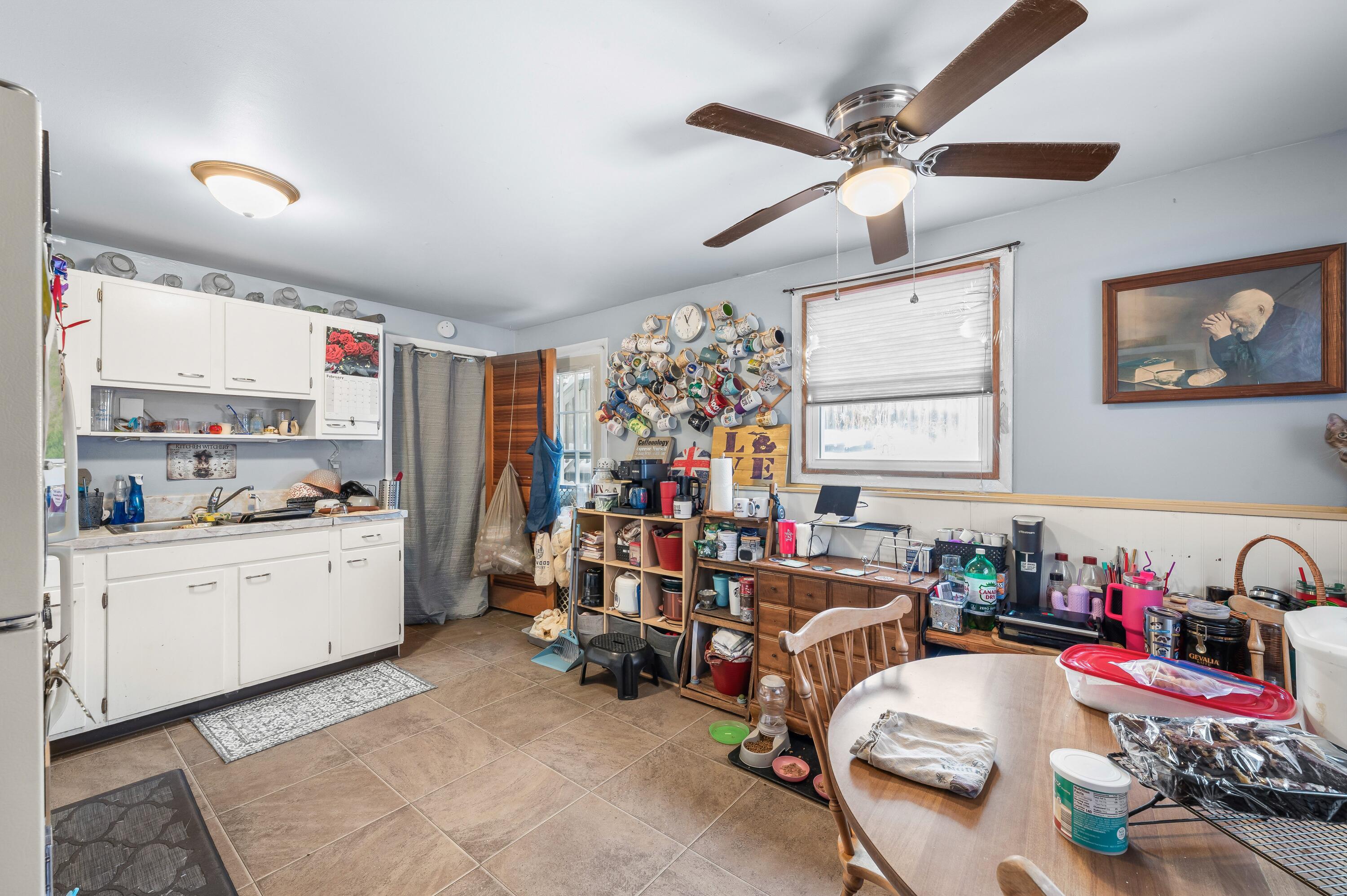 125 S Cayuga Street Buchanan MI 49107