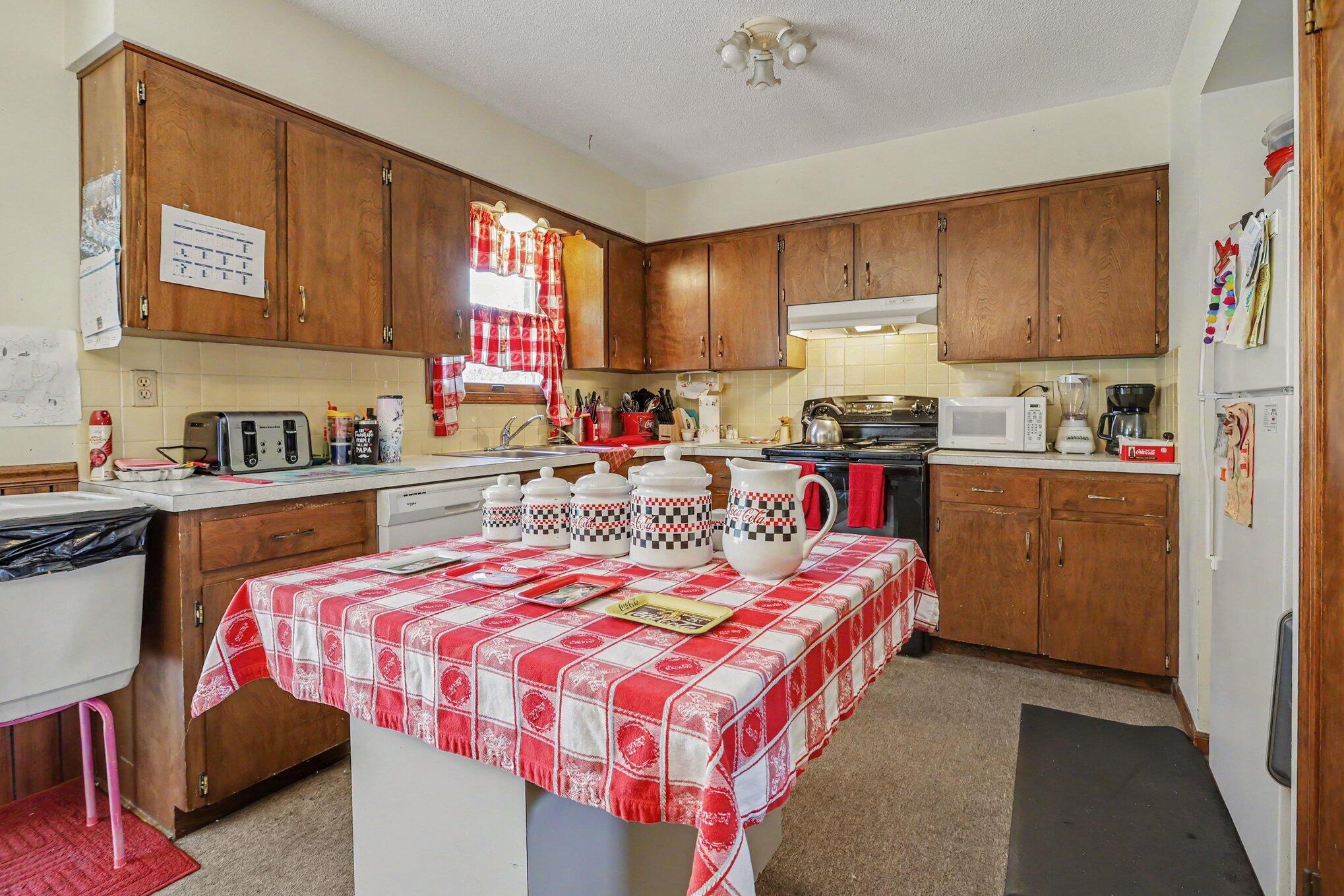 3430 Cedar Lane Bridgman MI 49106