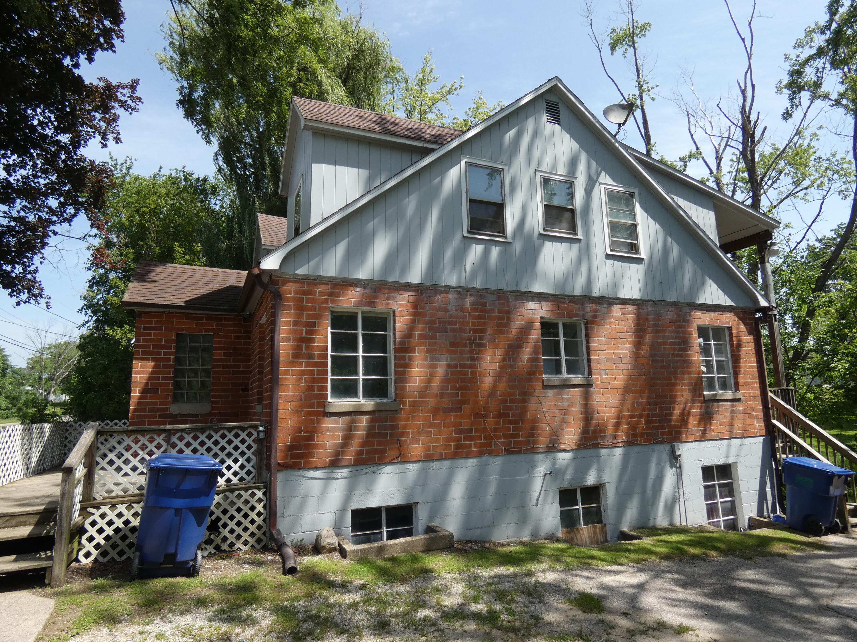 1627 Ogden Avenue Benton Harbor MI 49022