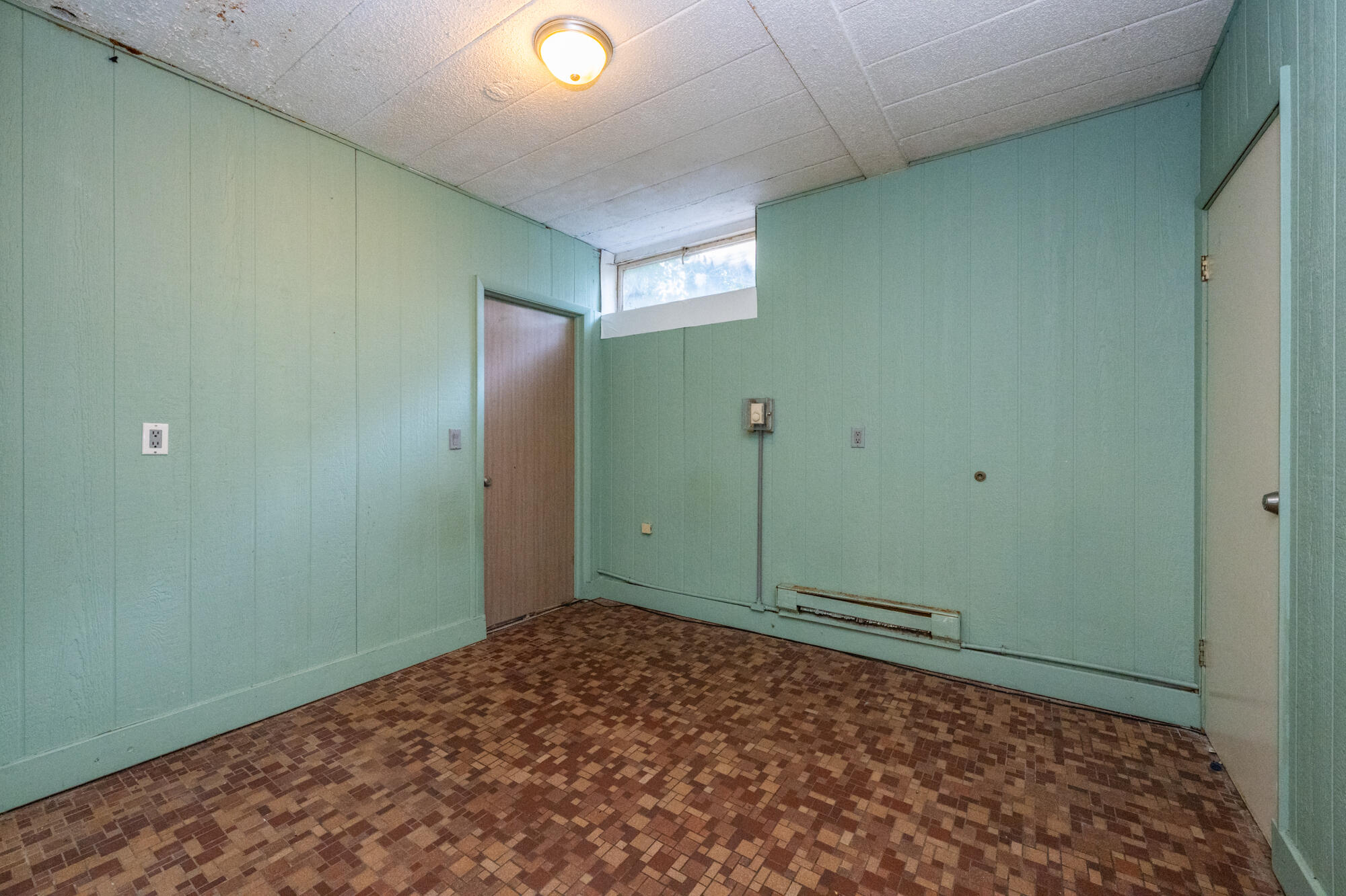 1298 Colfax Avenue Benton Harbor MI 49022