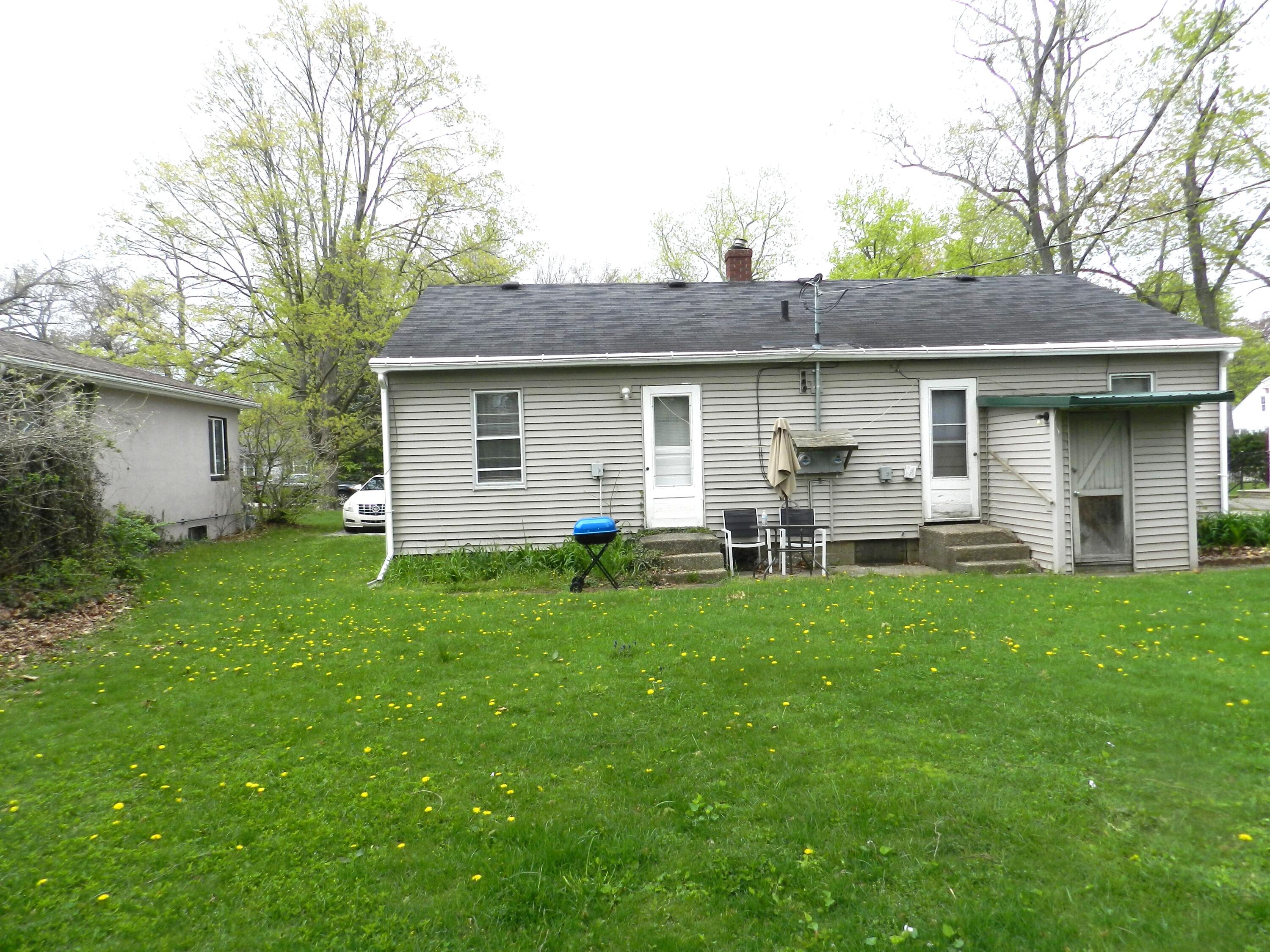 518 & 528 Chippewa Road Benton Harbor MI 49022
