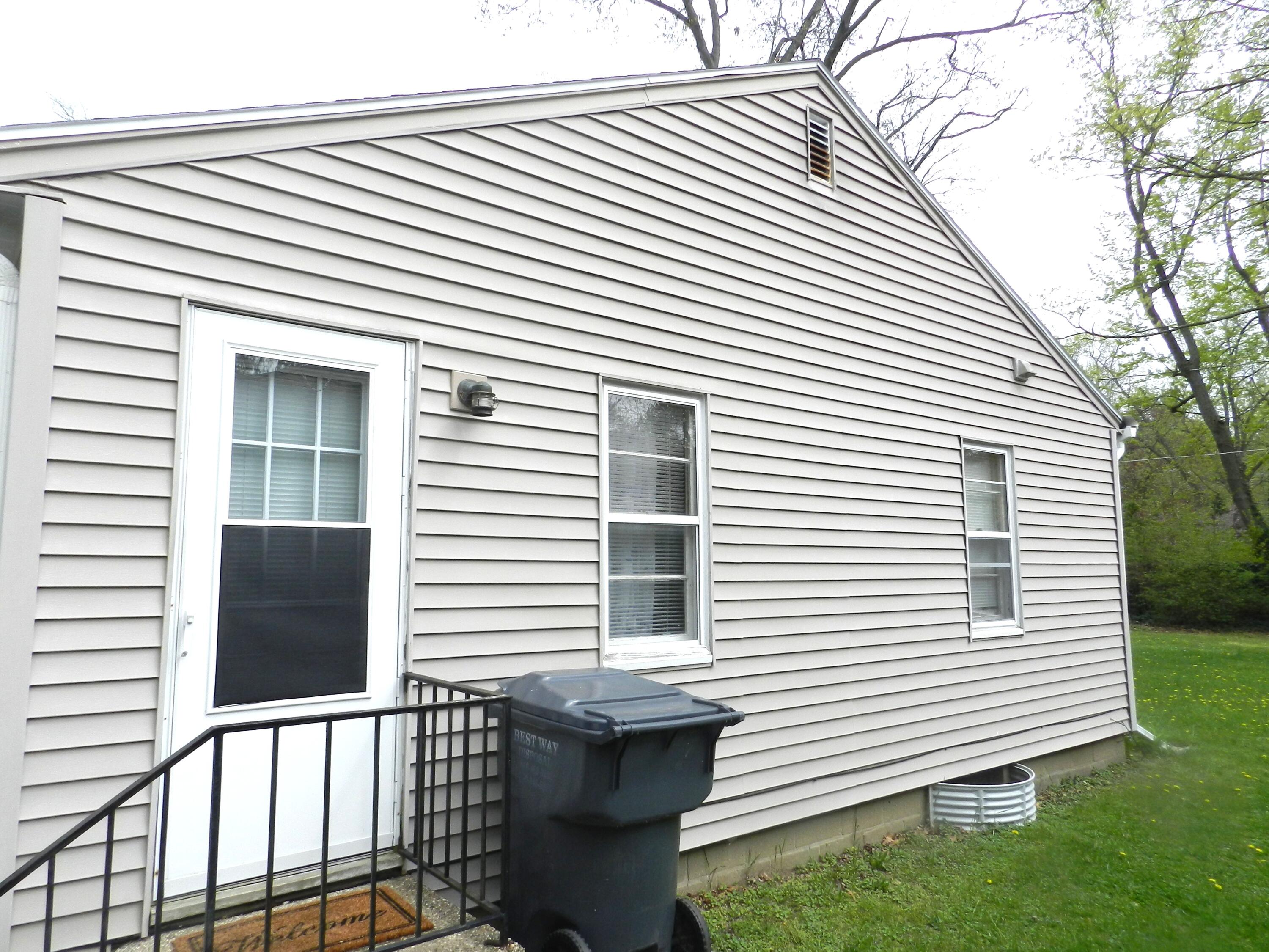 518 & 528 Chippewa Road Benton Harbor MI 49022