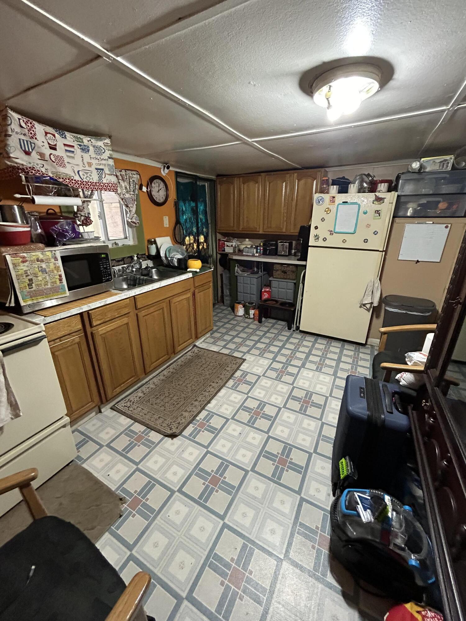66476 Oak Street Dowagiac MI 49047