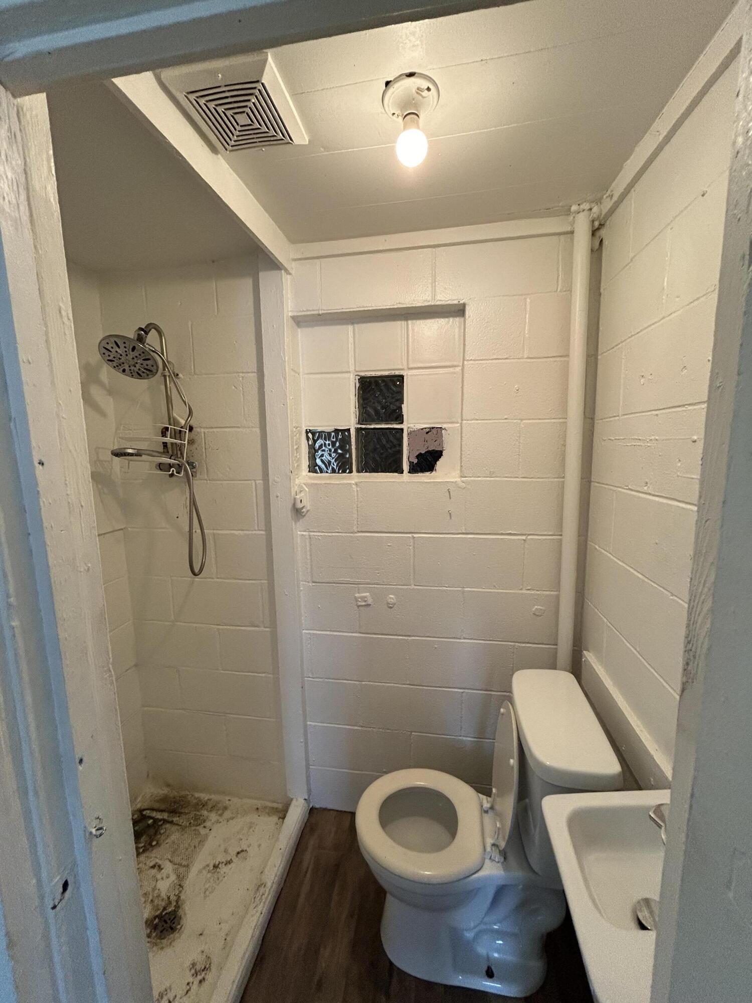66476 Oak Street Dowagiac MI 49047