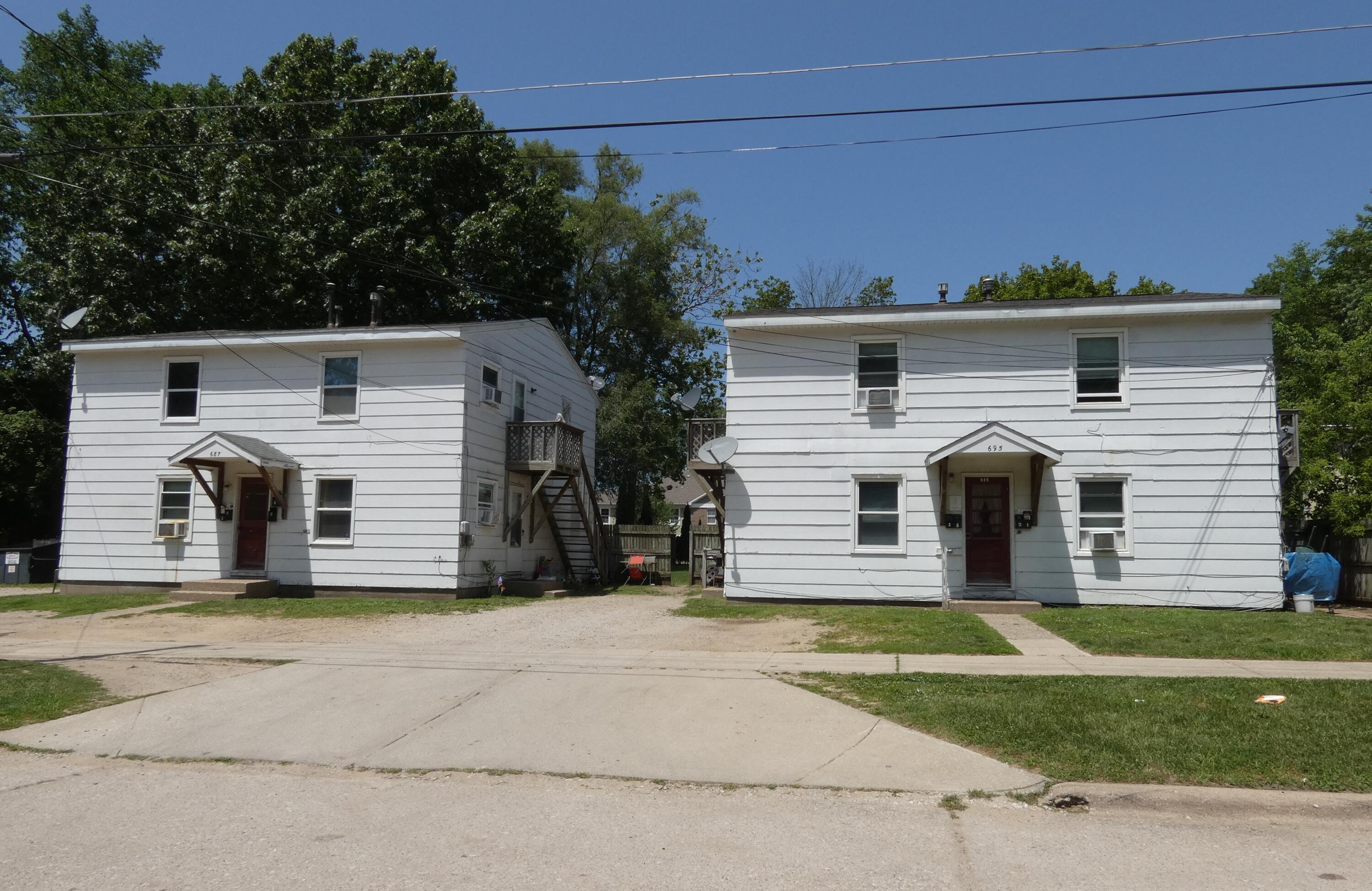 687 Mcguigan Avenue Benton Harbor MI 49022