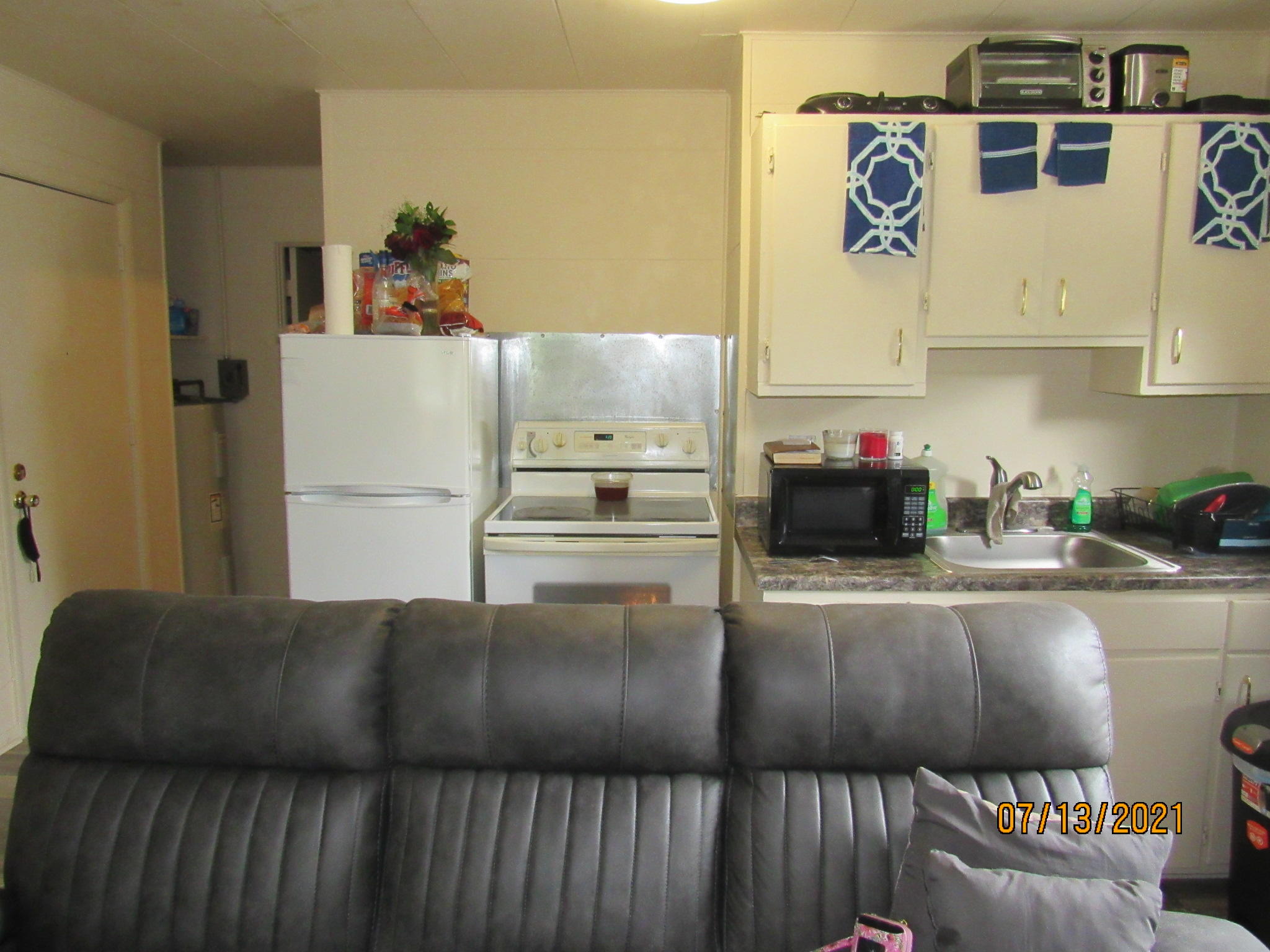 687 Mcguigan Avenue Benton Harbor MI 49022
