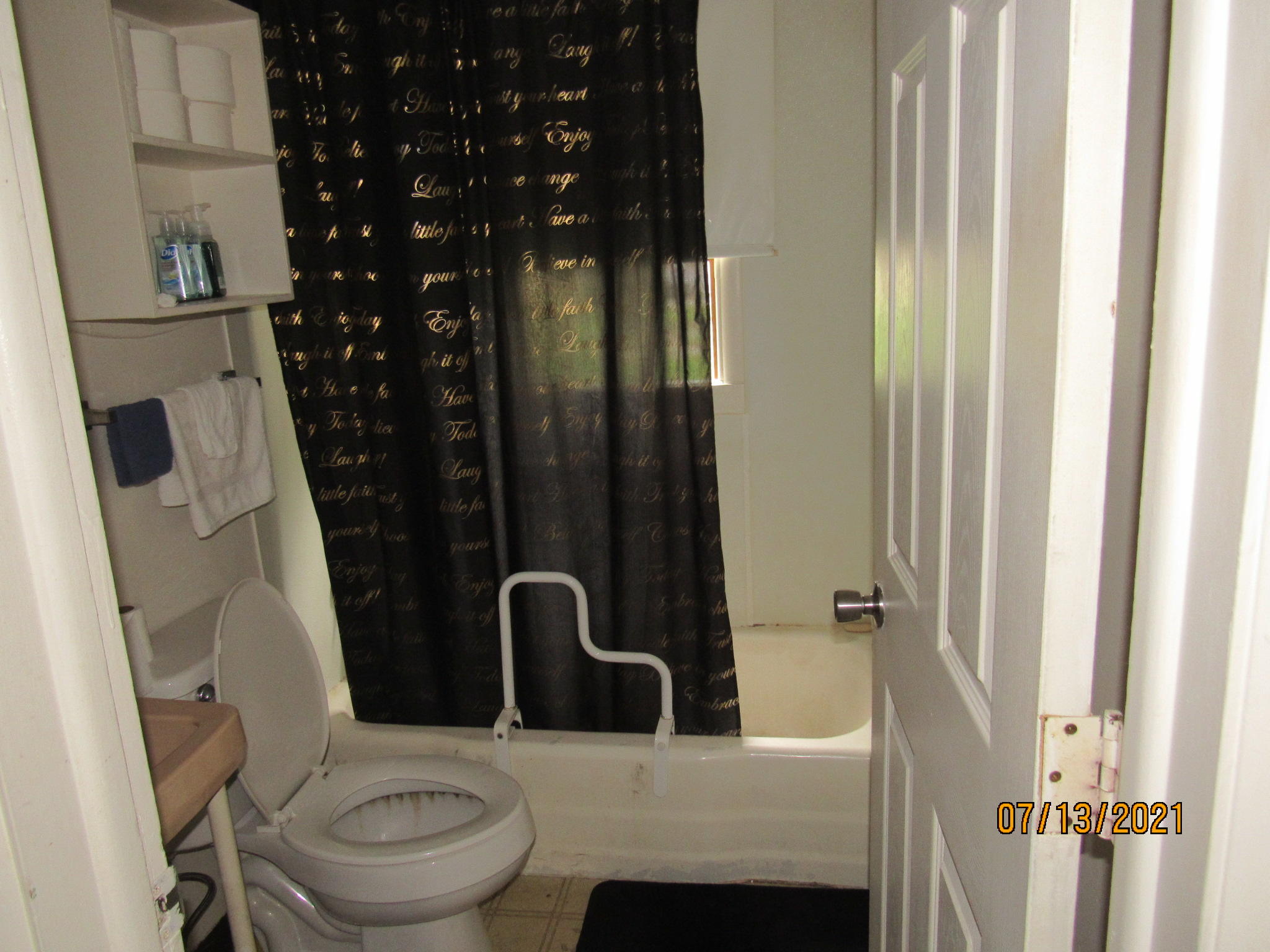 687 Mcguigan Avenue Benton Harbor MI 49022