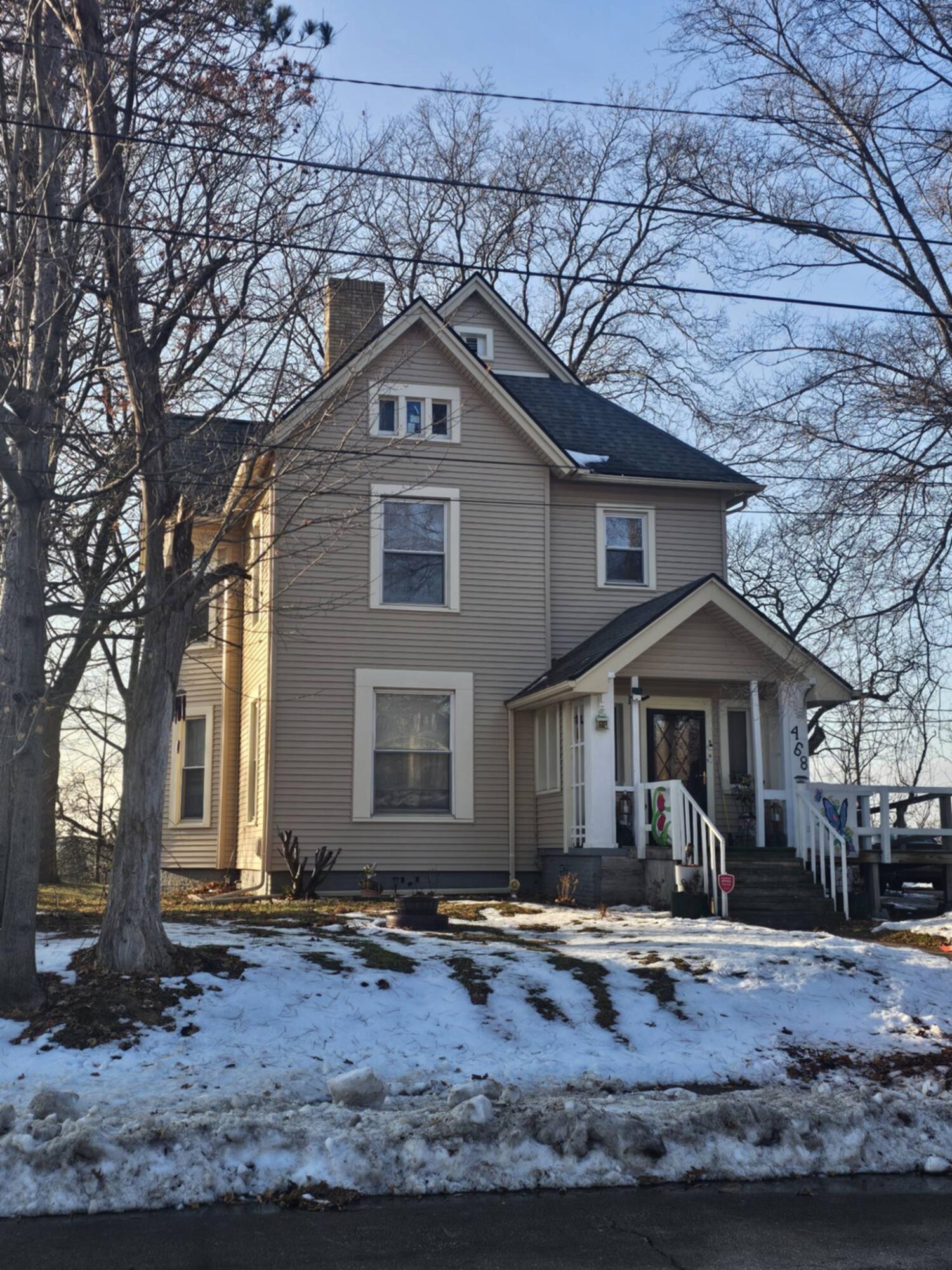 468 Colfax Avenue Benton Harbor MI 49022