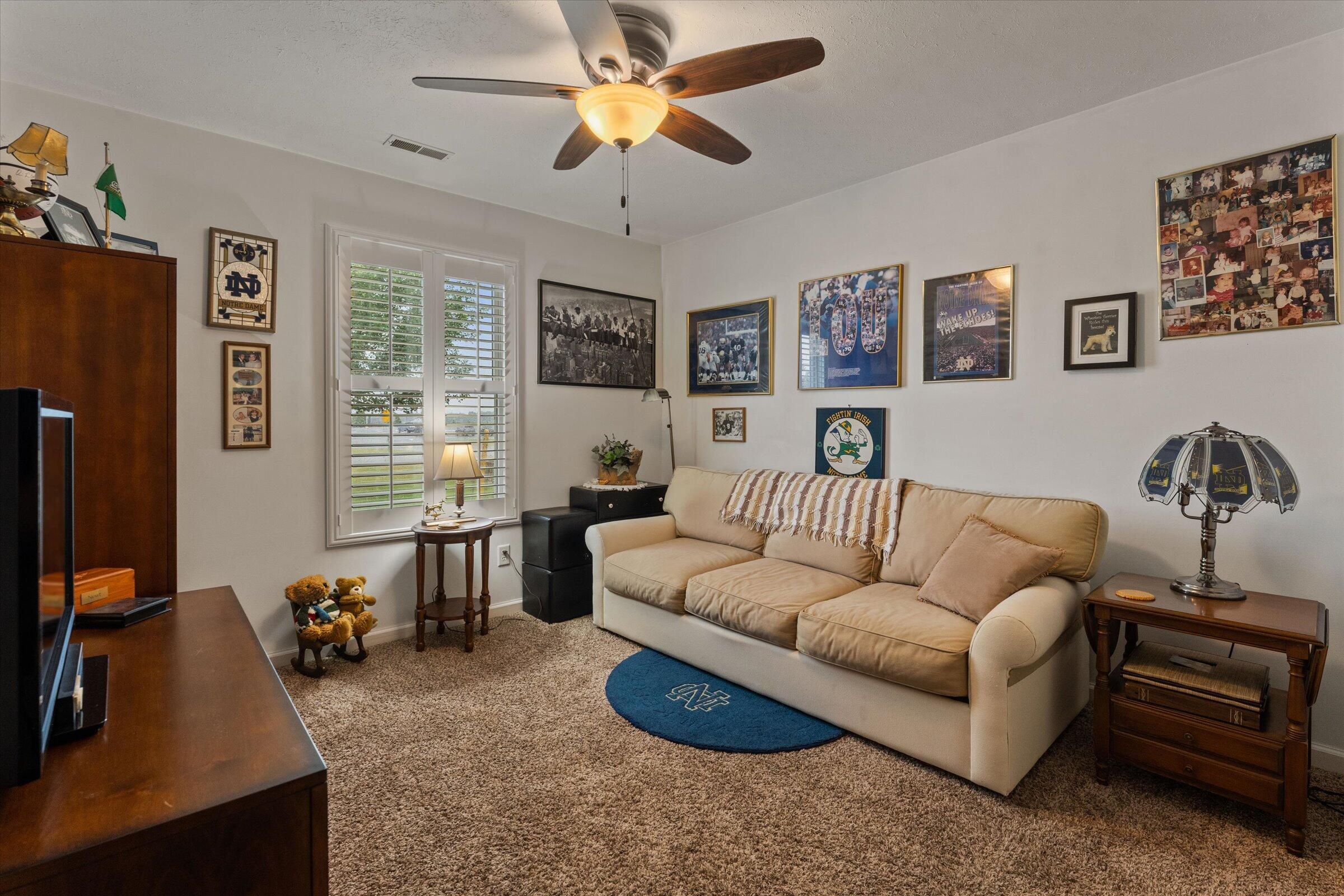 22710 Diamond Cove Street Cassopolis MI 49031