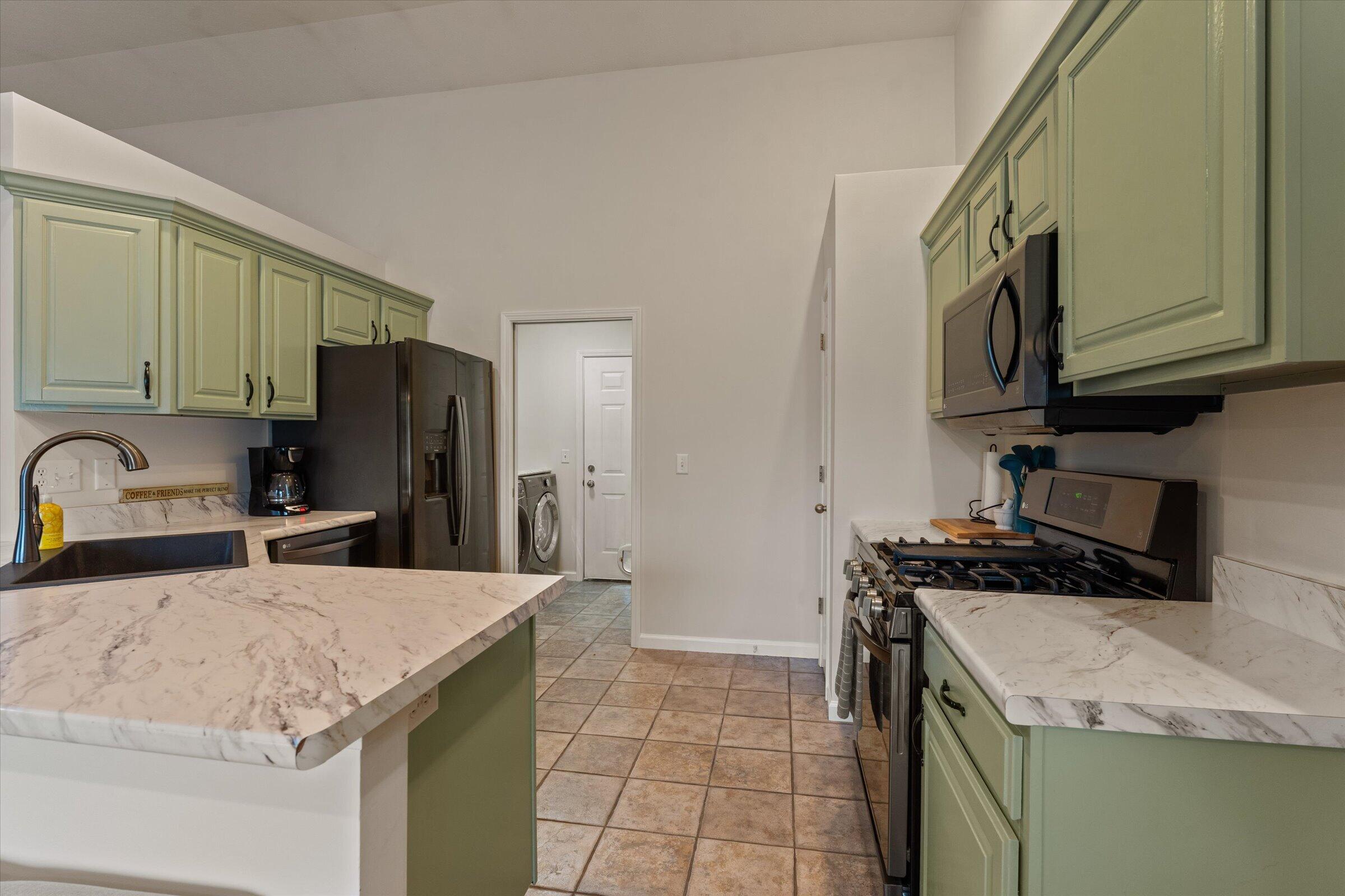 22710 Diamond Cove Street Cassopolis MI 49031