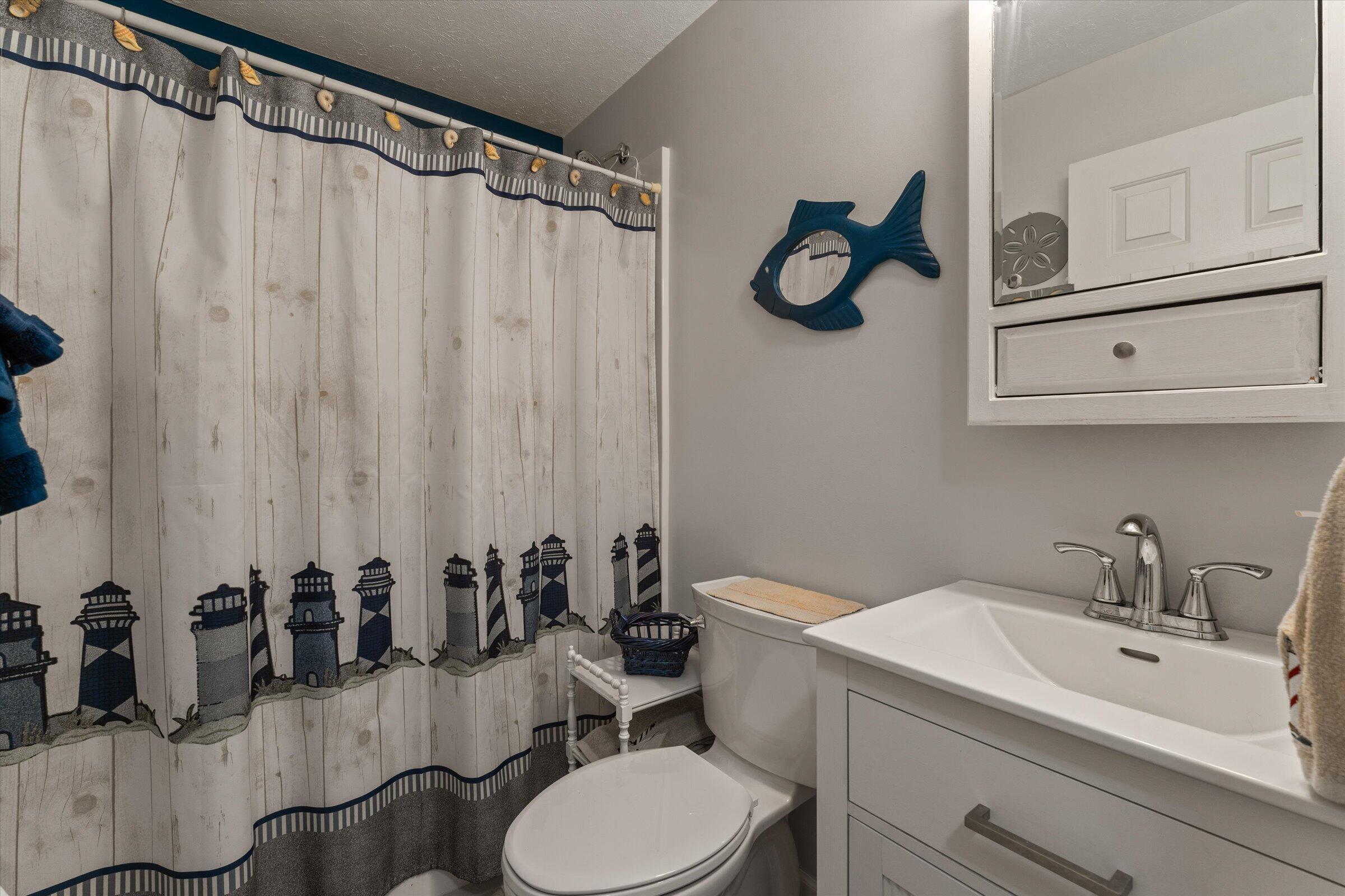 22710 Diamond Cove Street Cassopolis MI 49031