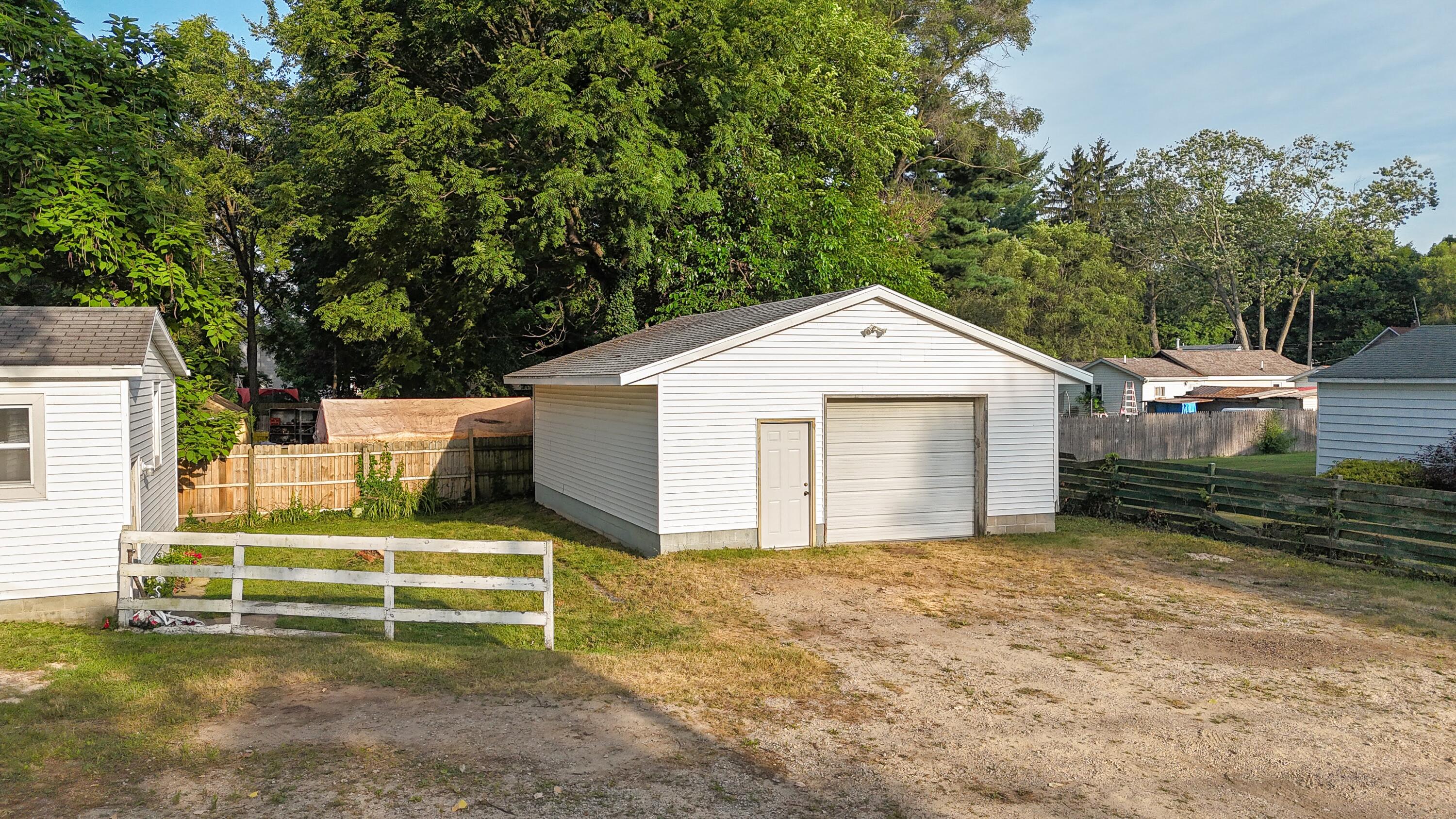 423 E Division Street Dowagiac MI 49047
